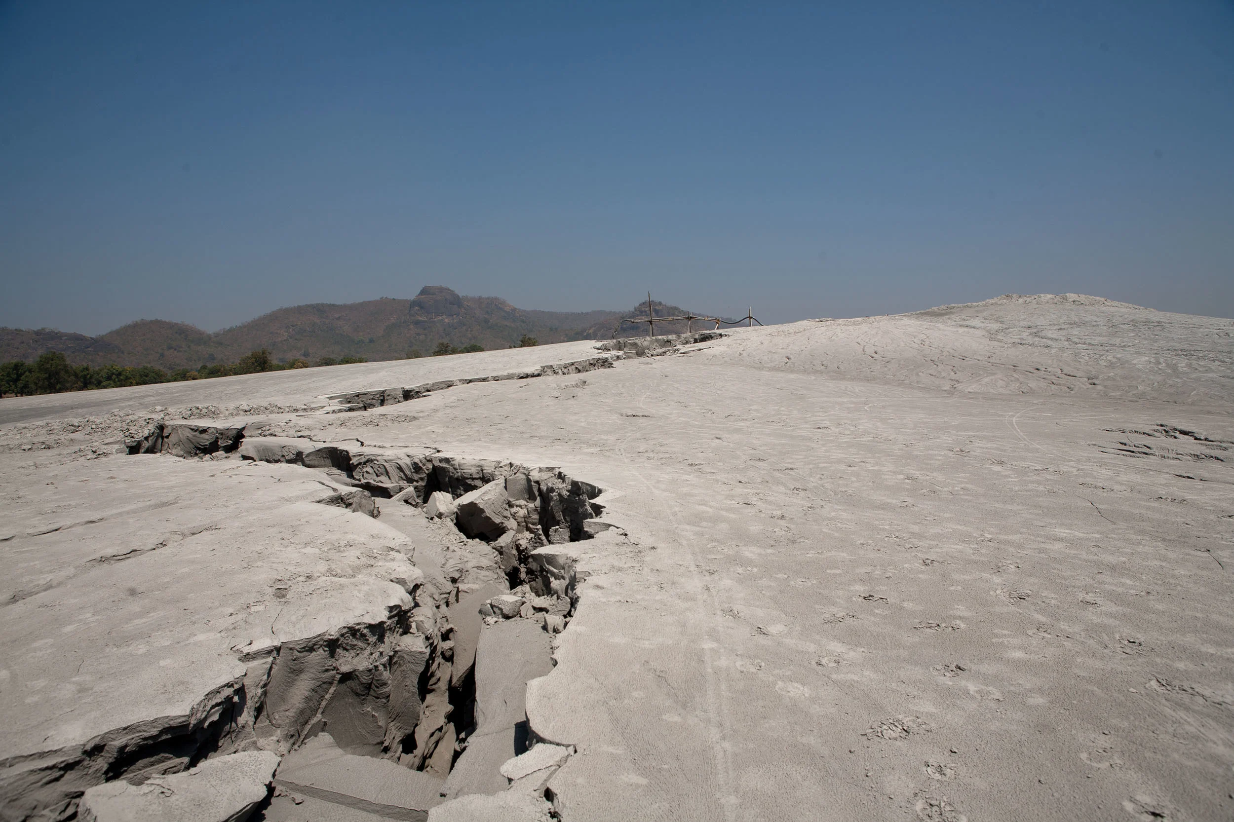 13_freelance photographer_new delhi_india_srinivas kuruganti_mining orissa.jpg