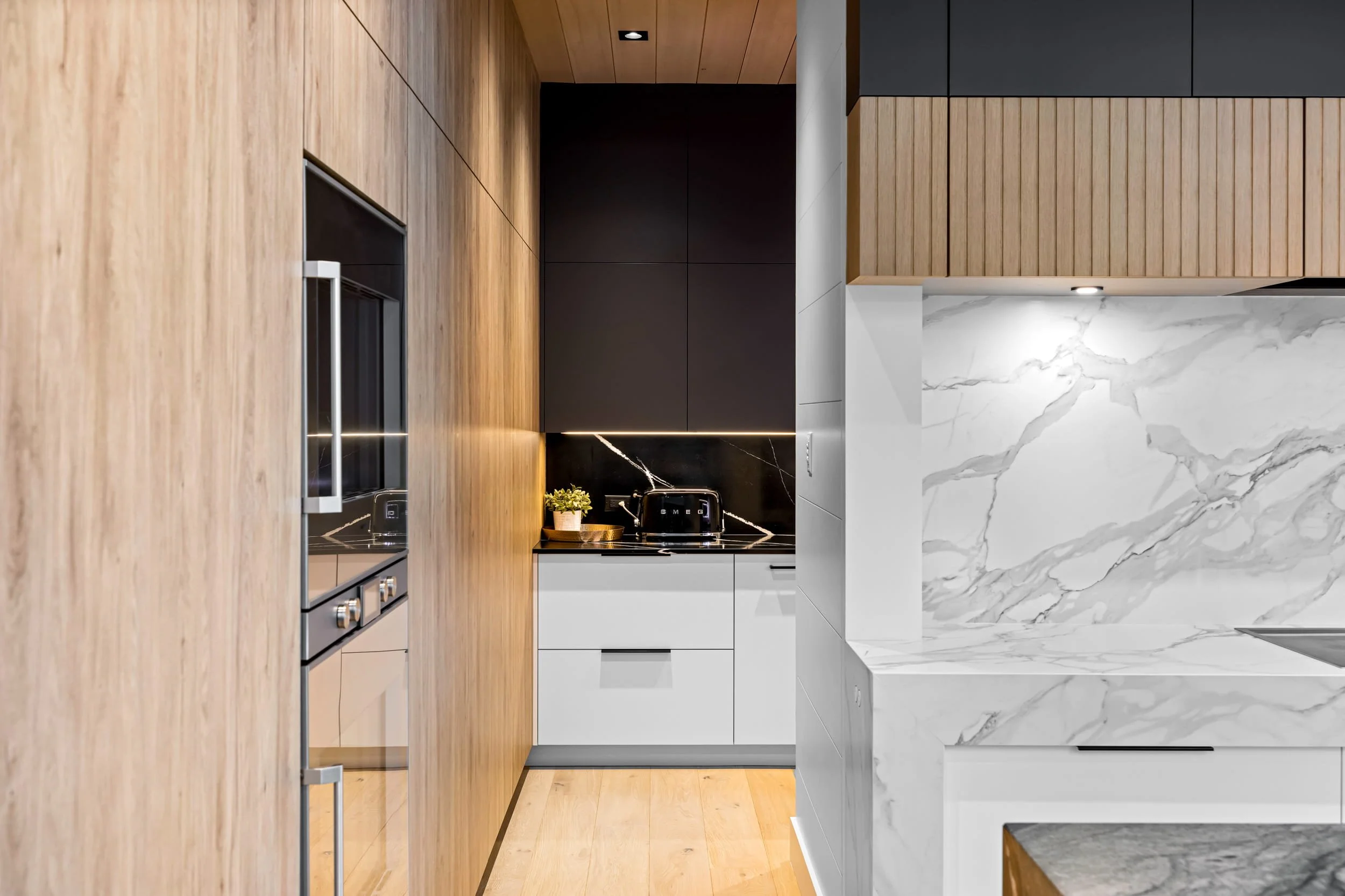 1080 Woodroffe Rd -3.jpg