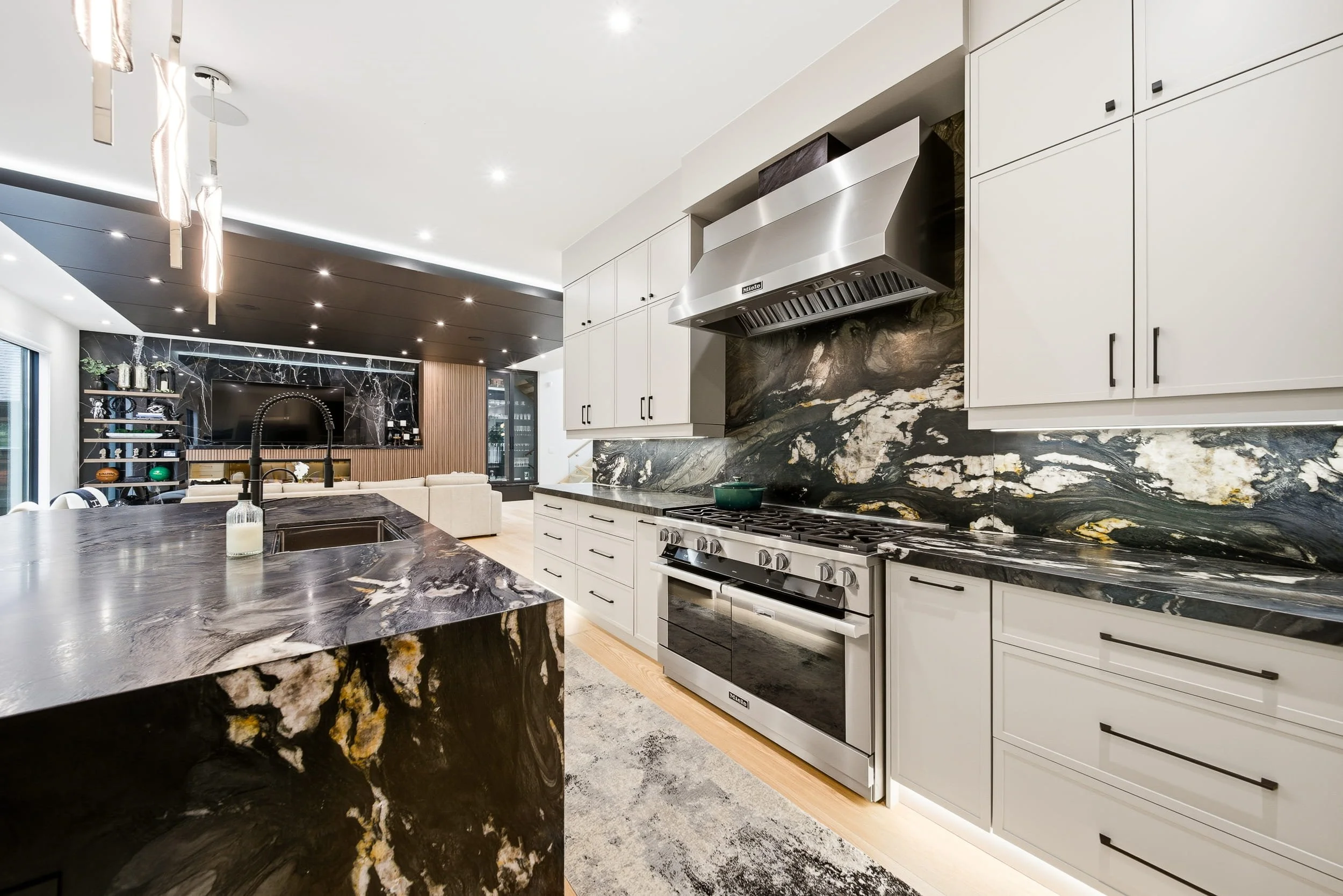 22 Cardish St -40.jpg