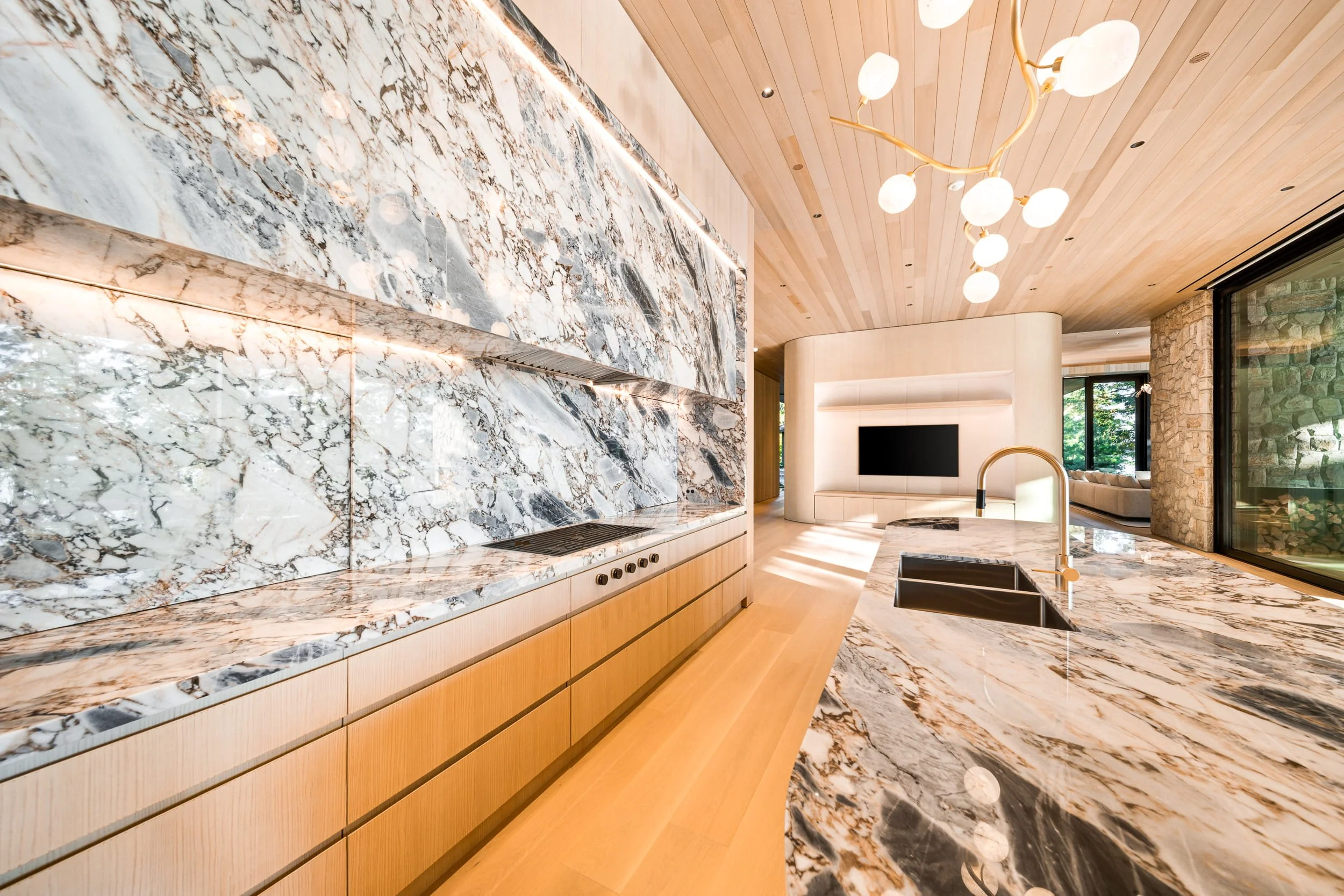 Dovigi Custom Cottage -200.jpg