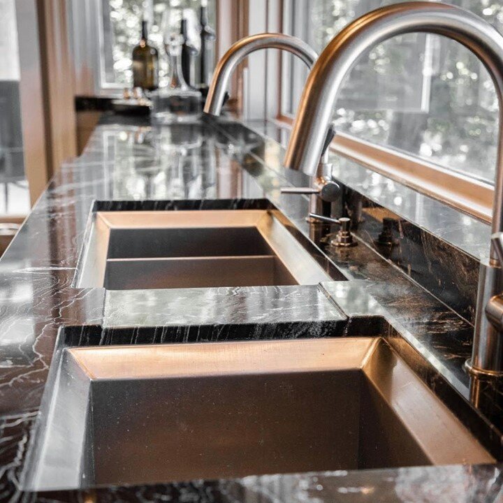 Better together 🤝  Who doesn't love a dishwashing partner! ⠀
⠀
At Stoneworx&reg; we professionally handle the estimate, measurement, fabrication, site delivery, and installation of every project!
