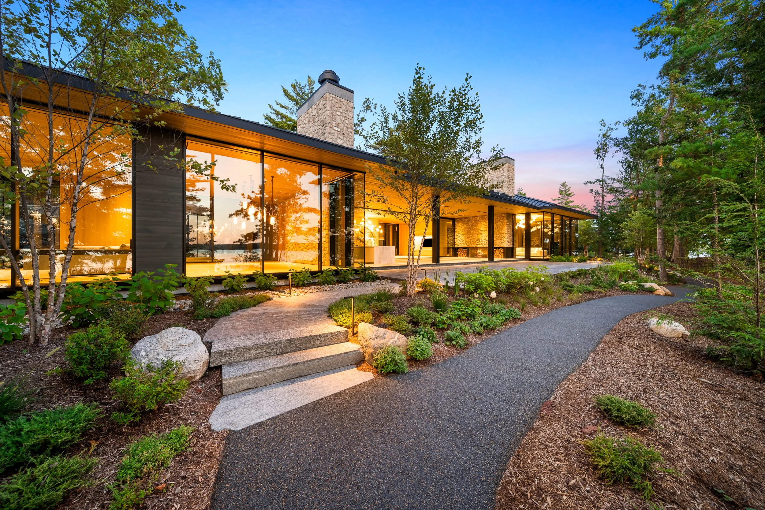 Dovigi Custom Cottage -1.jpg