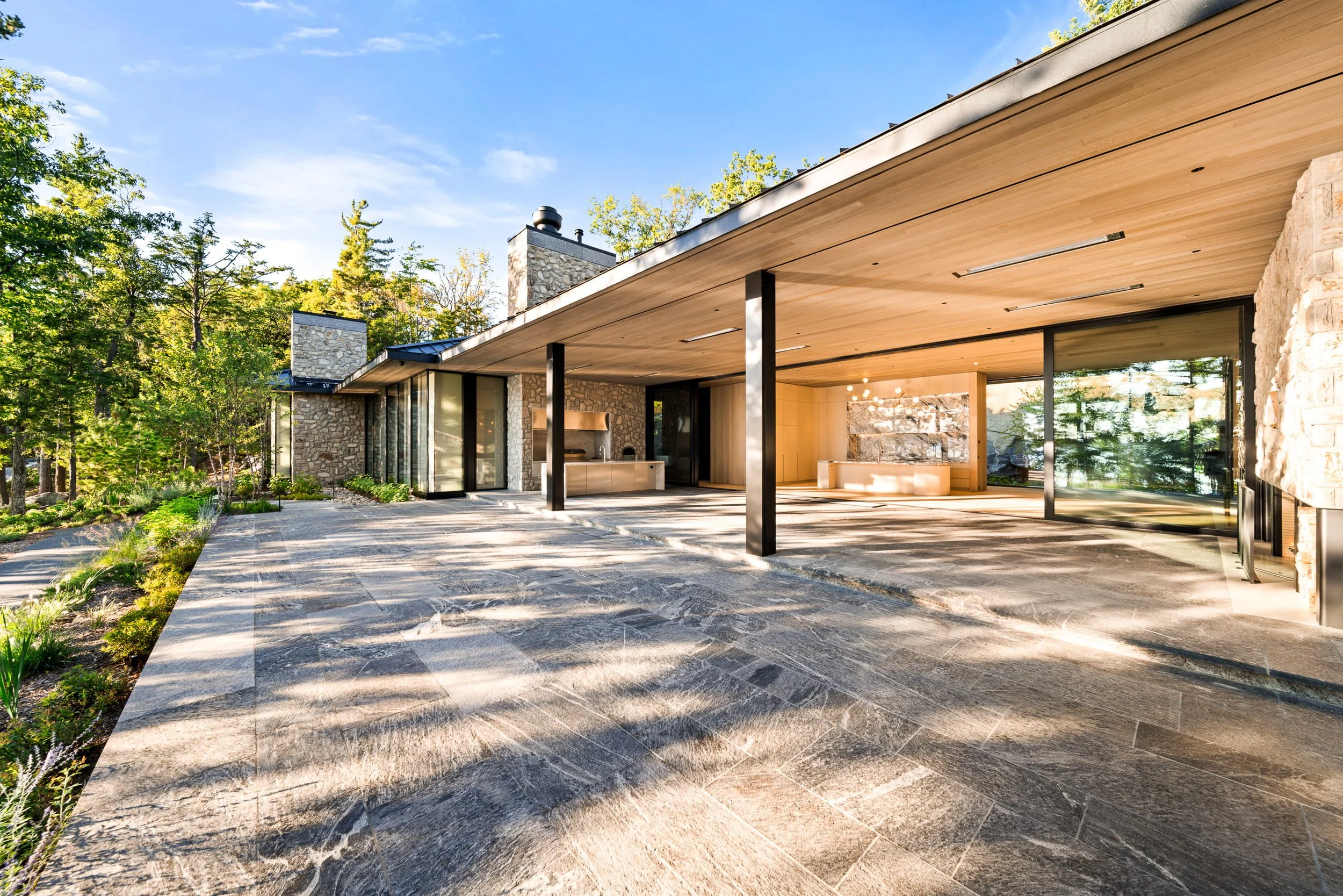 Dovigi Custom Cottage -185.jpg