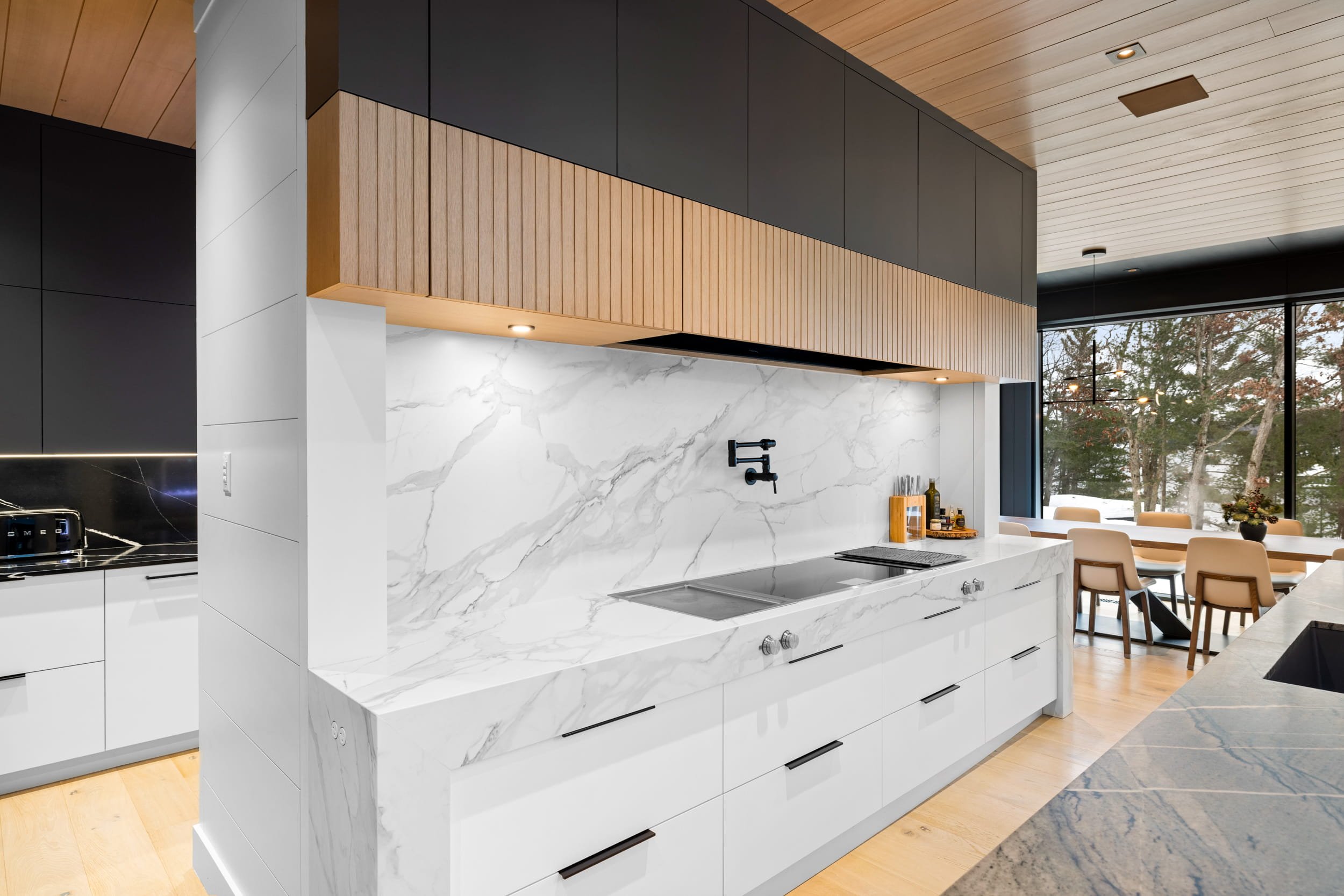 1080 Woodroffe Rd -6.jpg