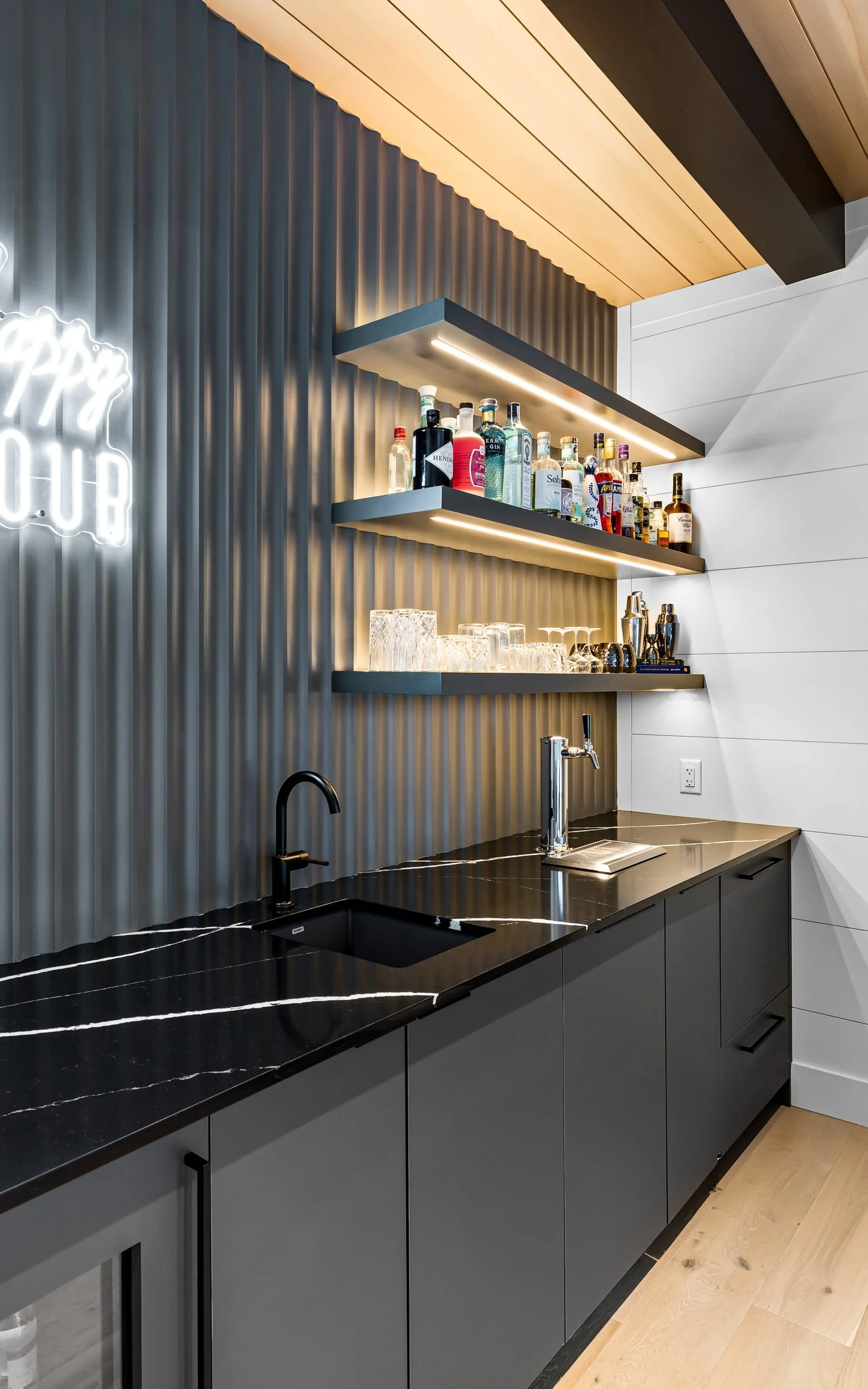 1080 Woodroffe Rd -70.jpg