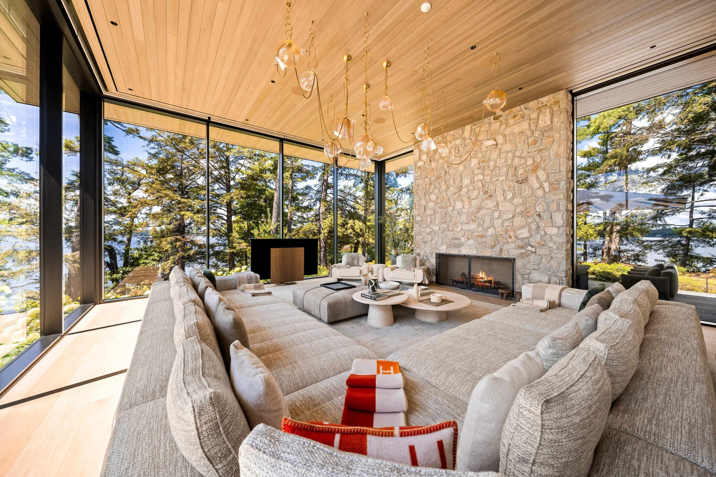 Dovigi Custom Cottage -42.jpg