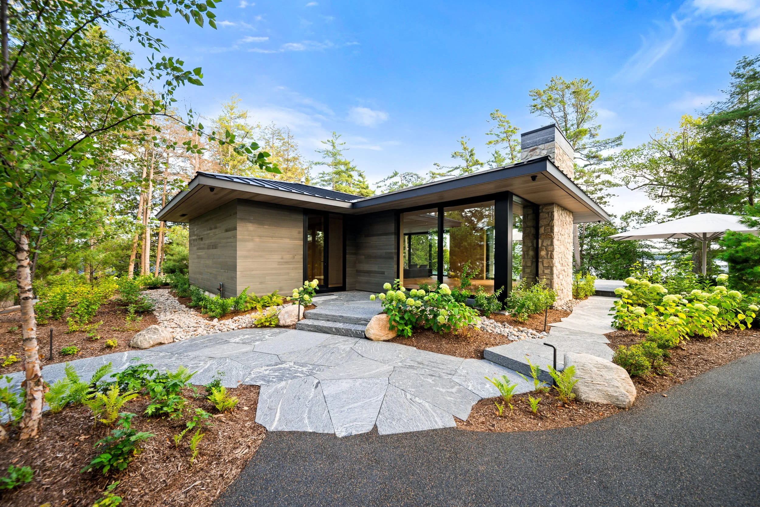 Dovigi Custom Cottage -139.jpg