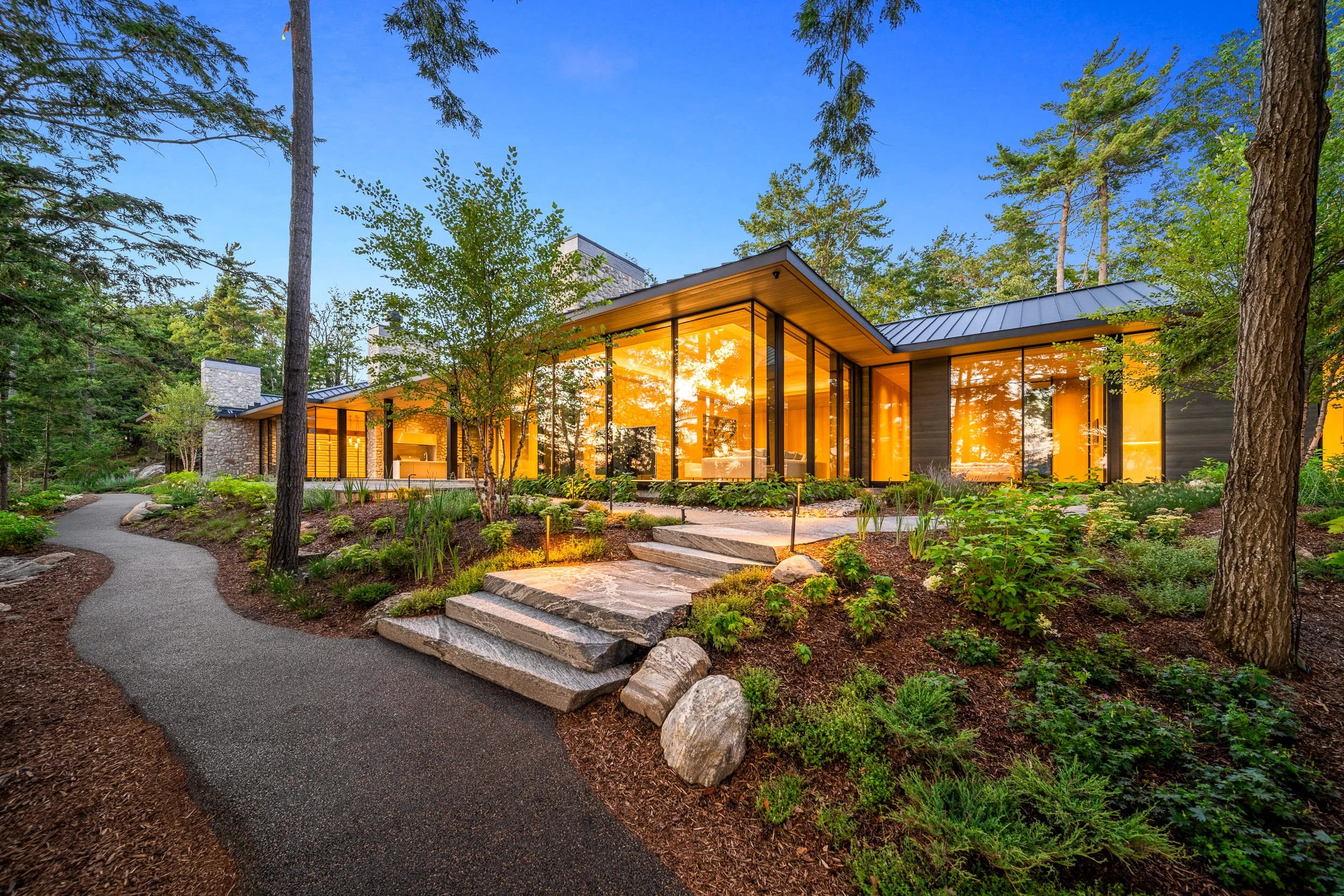 Dovigi Custom Cottage -8.jpg