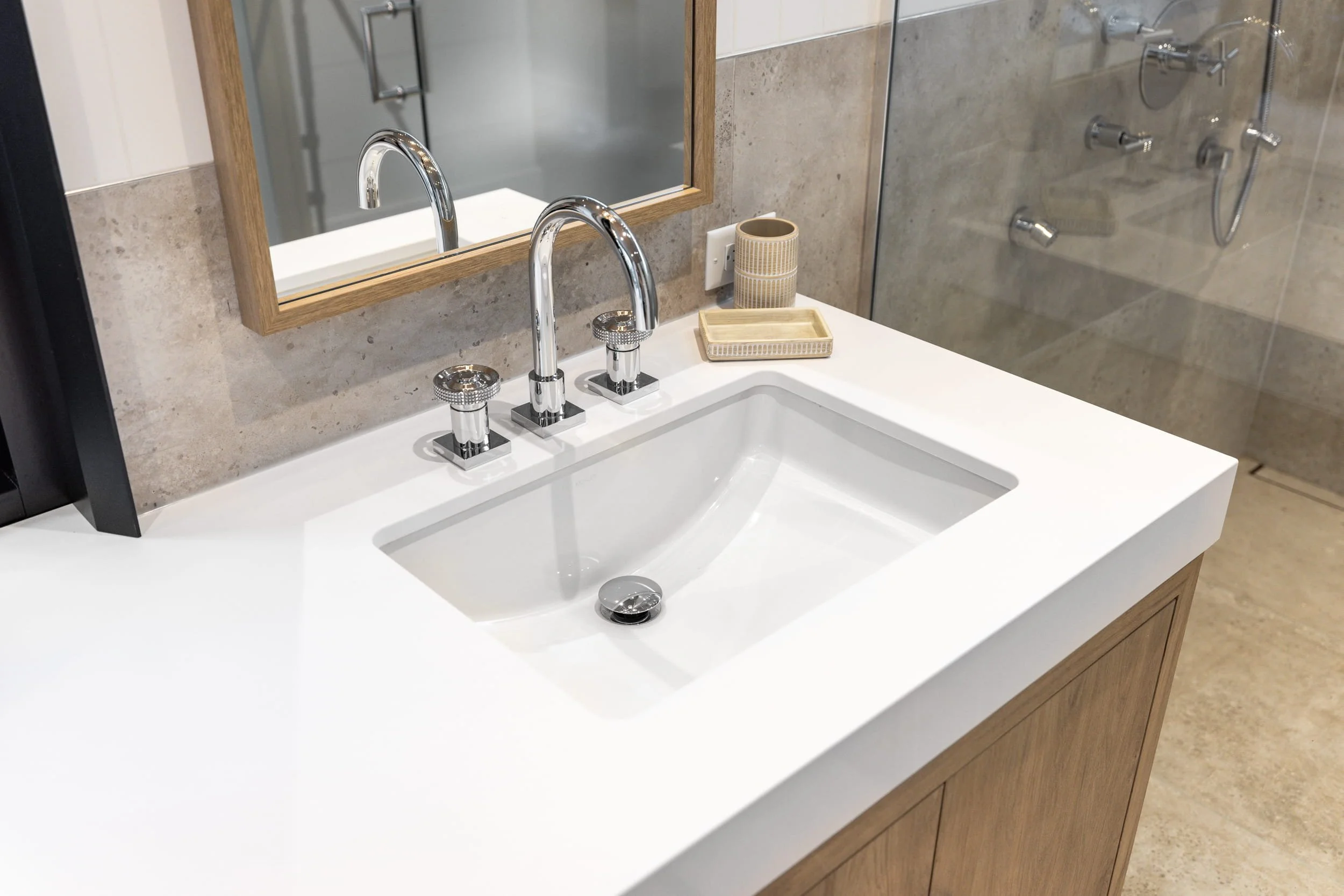 1080 Woodroffe Rd -42.jpg