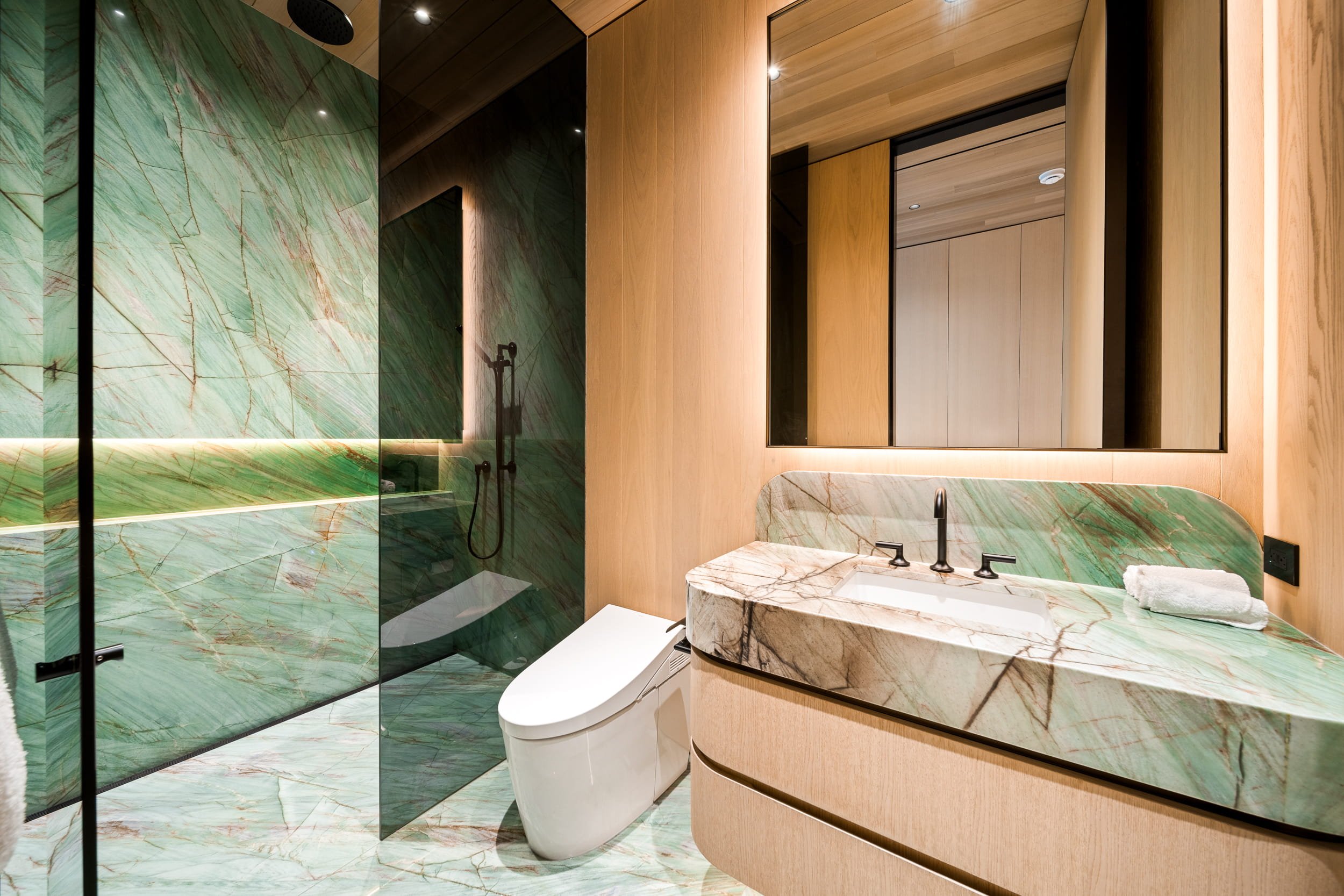 Dovigi Custom Cottage -168.jpg