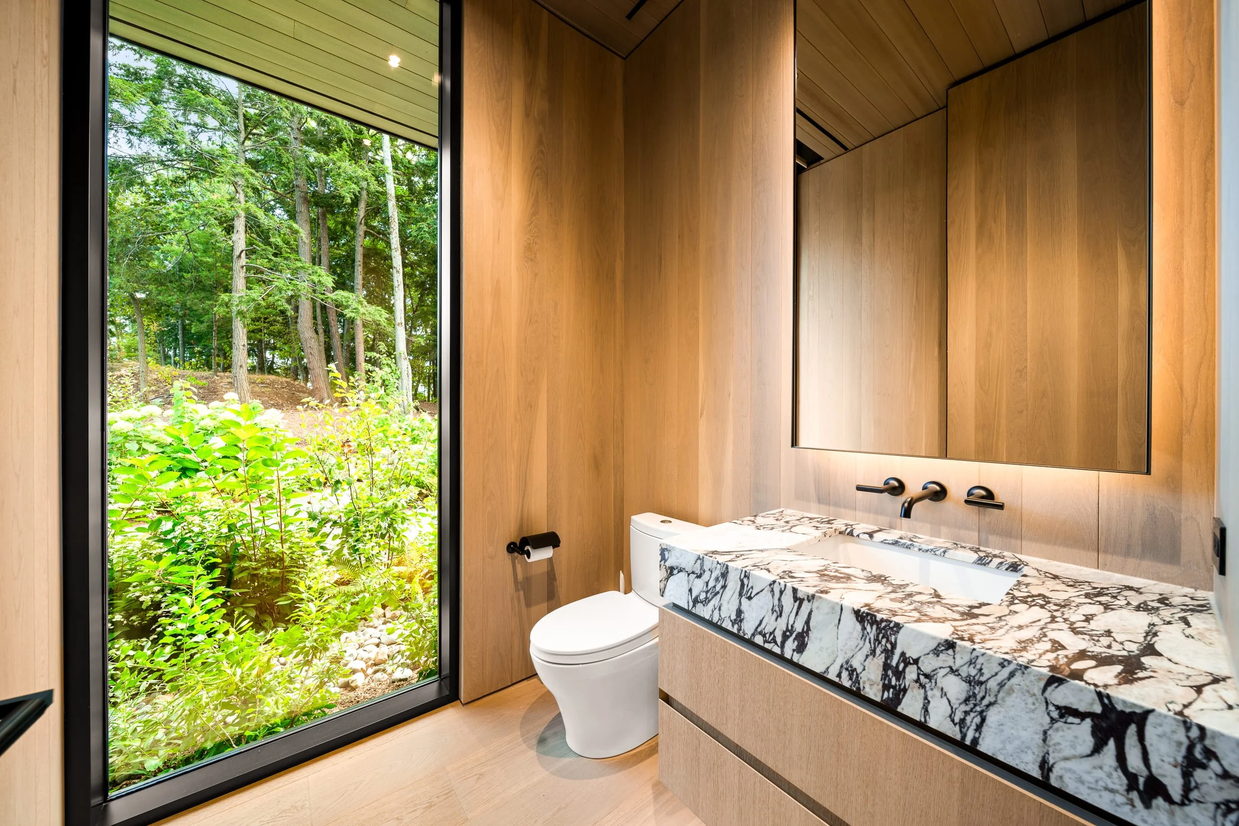 Dovigi Custom Cottage -131.jpg