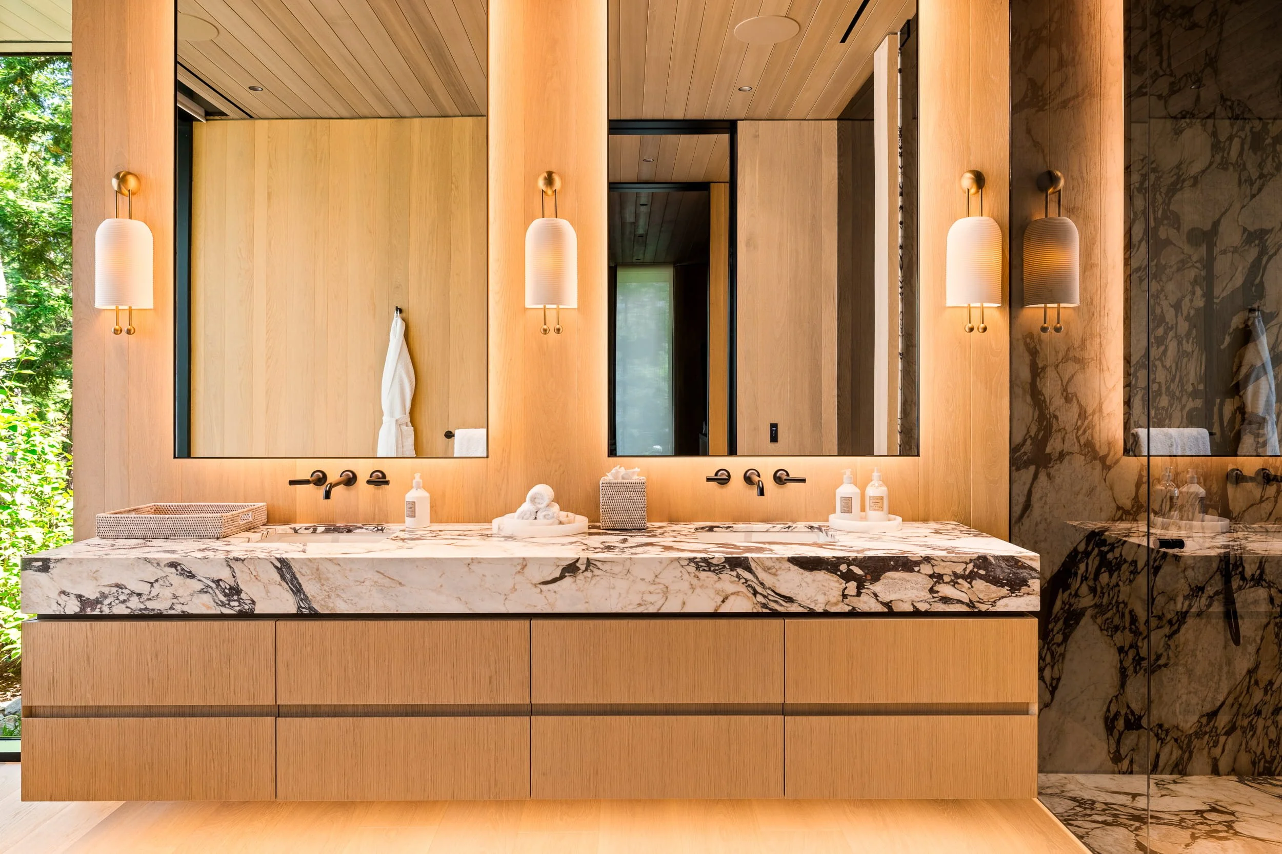 Dovigi Custom Cottage -83.jpg