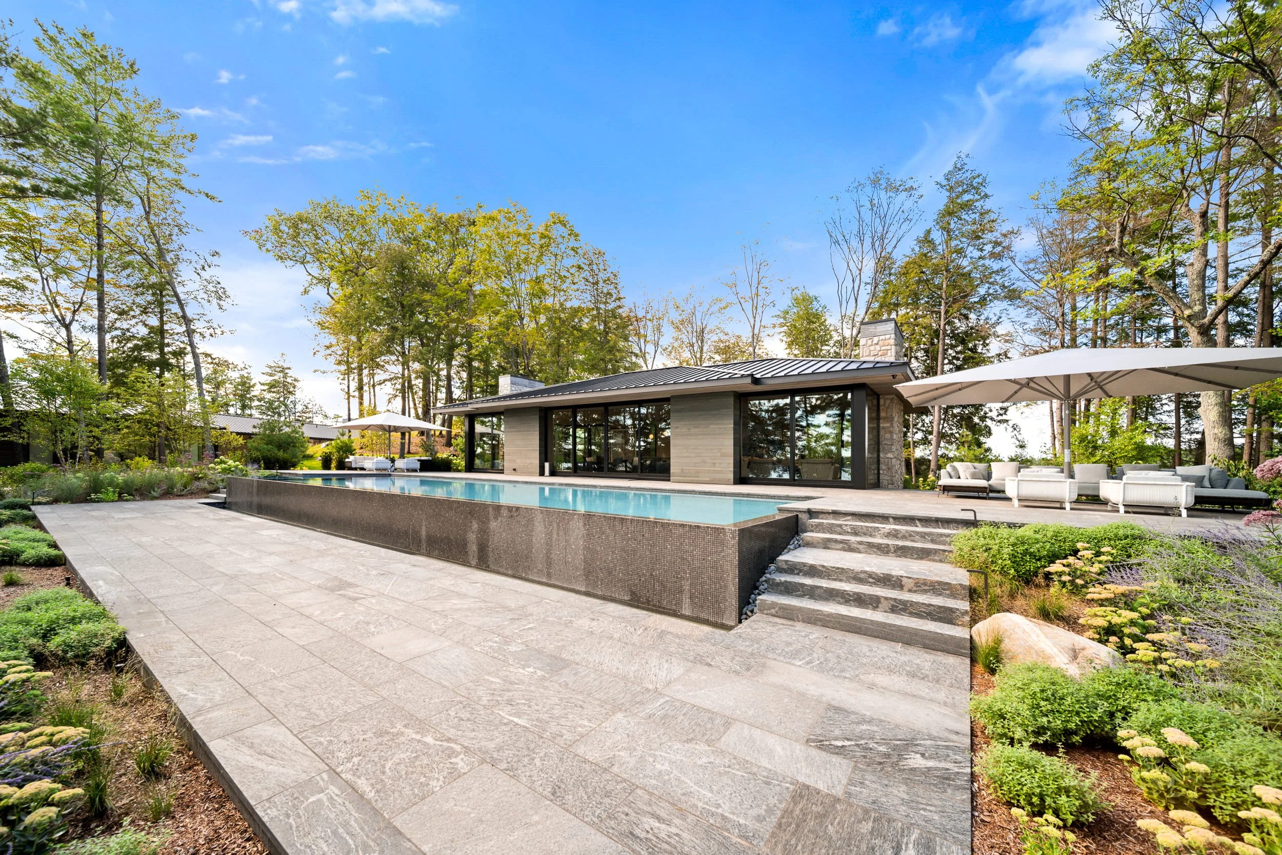 Dovigi Custom Cottage -142.jpg