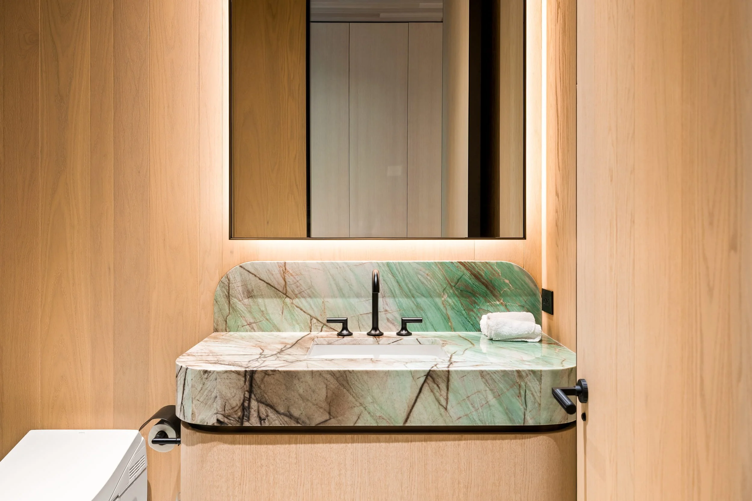 Dovigi Custom Cottage -167.jpg