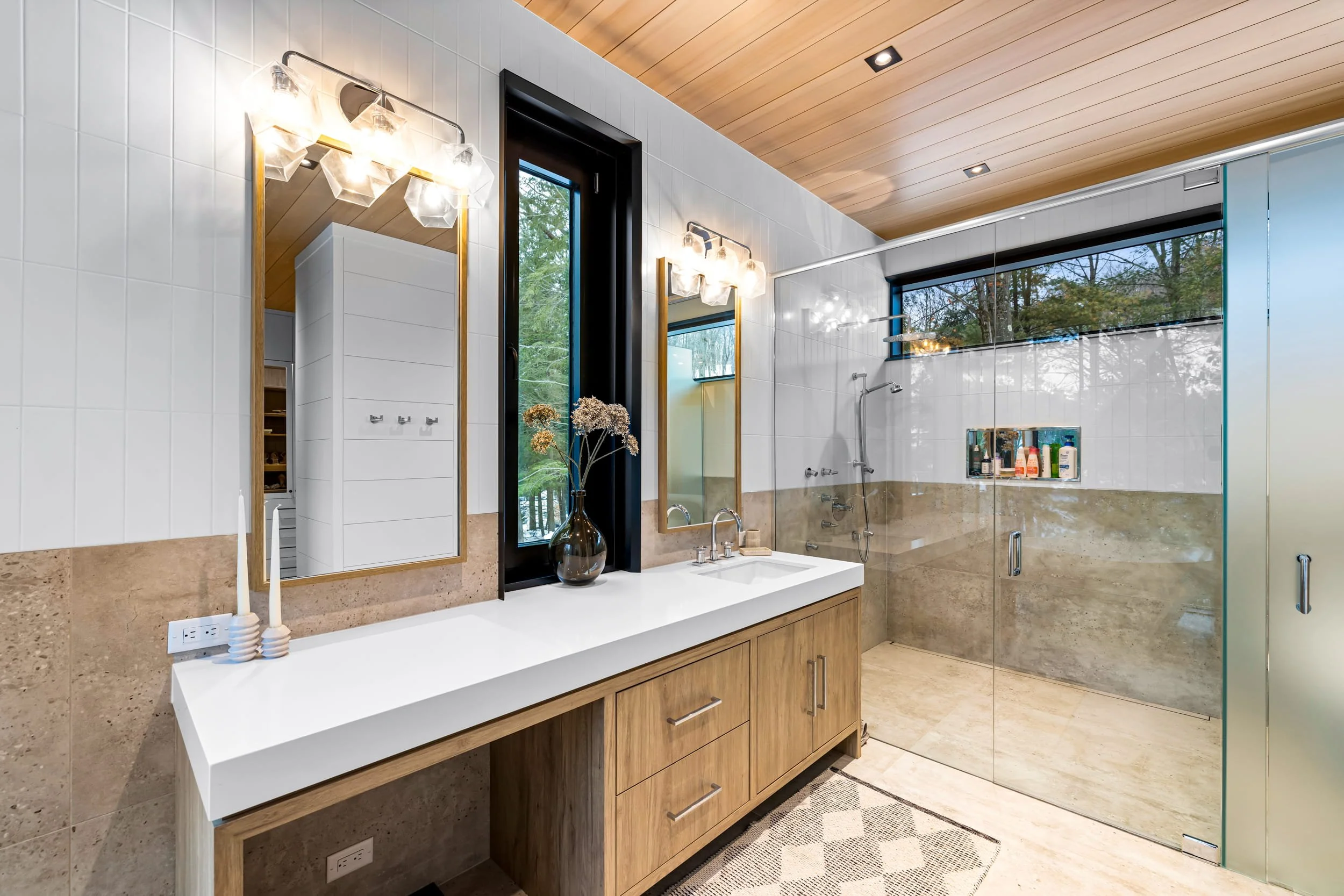 1080 Woodroffe Rd -30.jpg