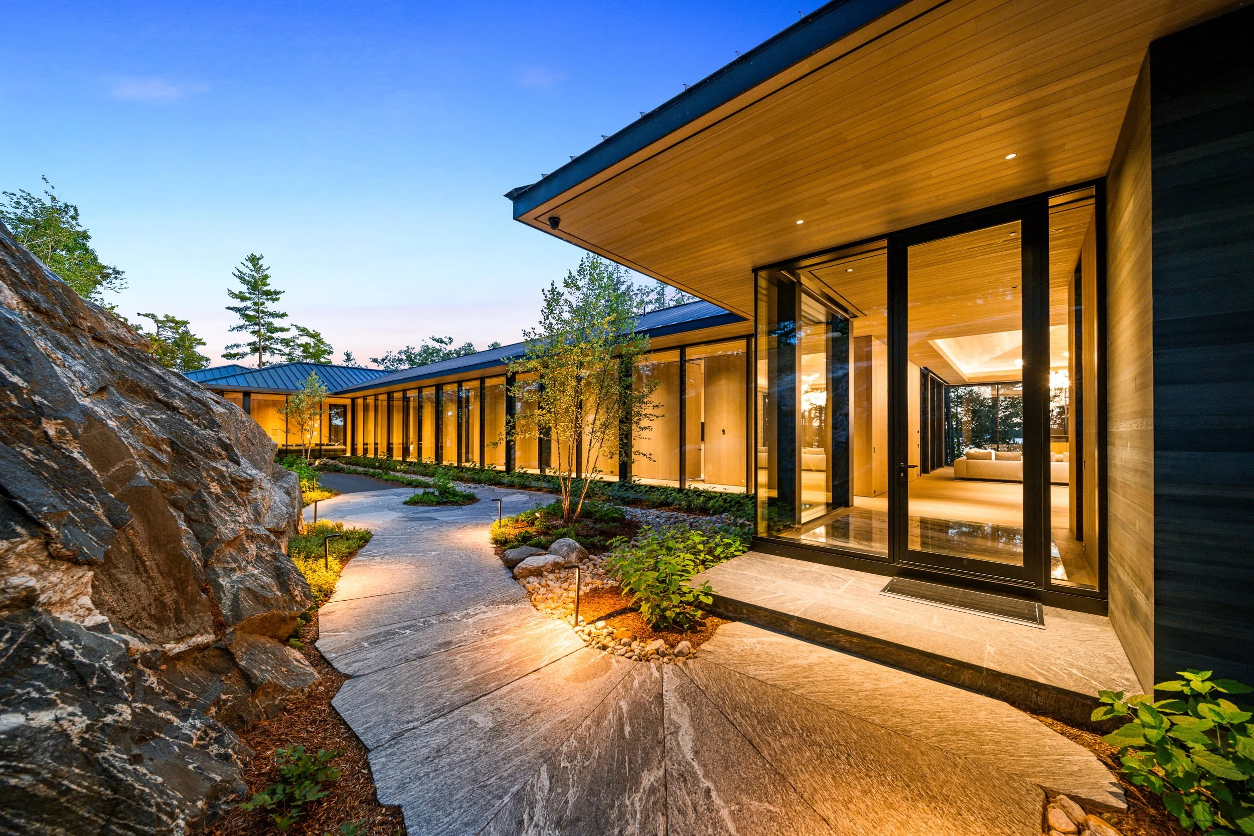 Dovigi Custom Cottage -2.jpg