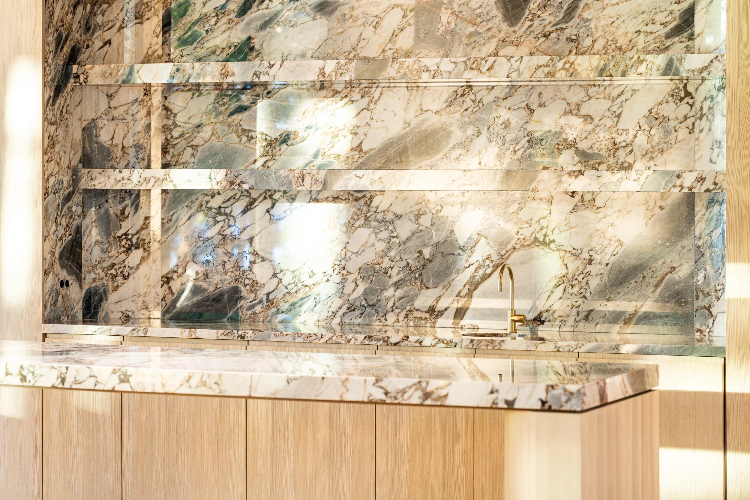 Dovigi Custom Cottage -216.jpg