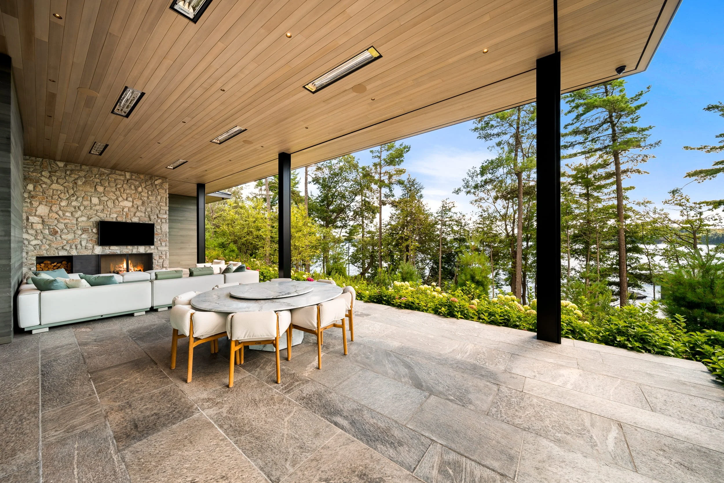 Dovigi Custom Cottage -100.jpg