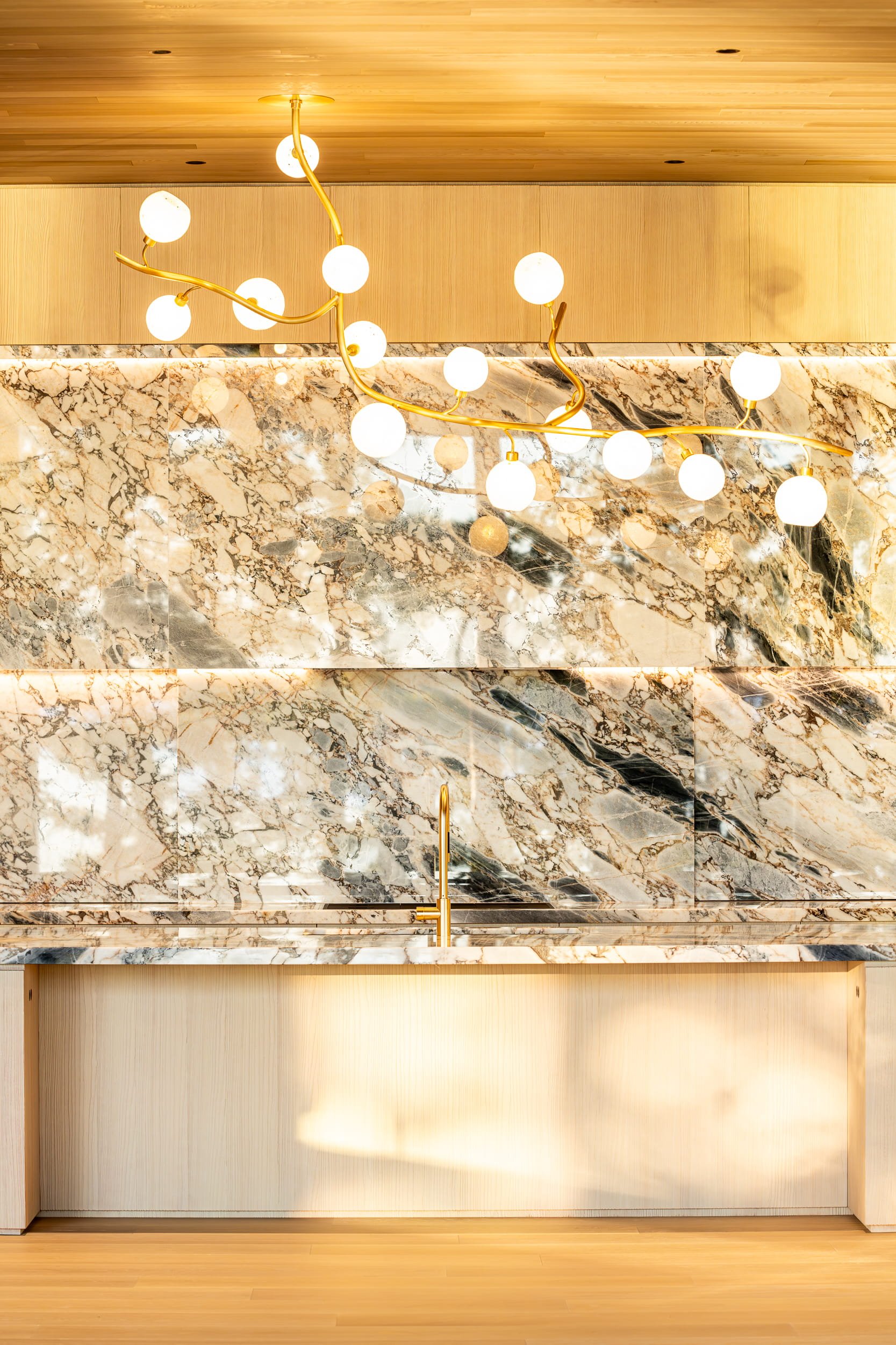 Dovigi Custom Cottage -228.jpg