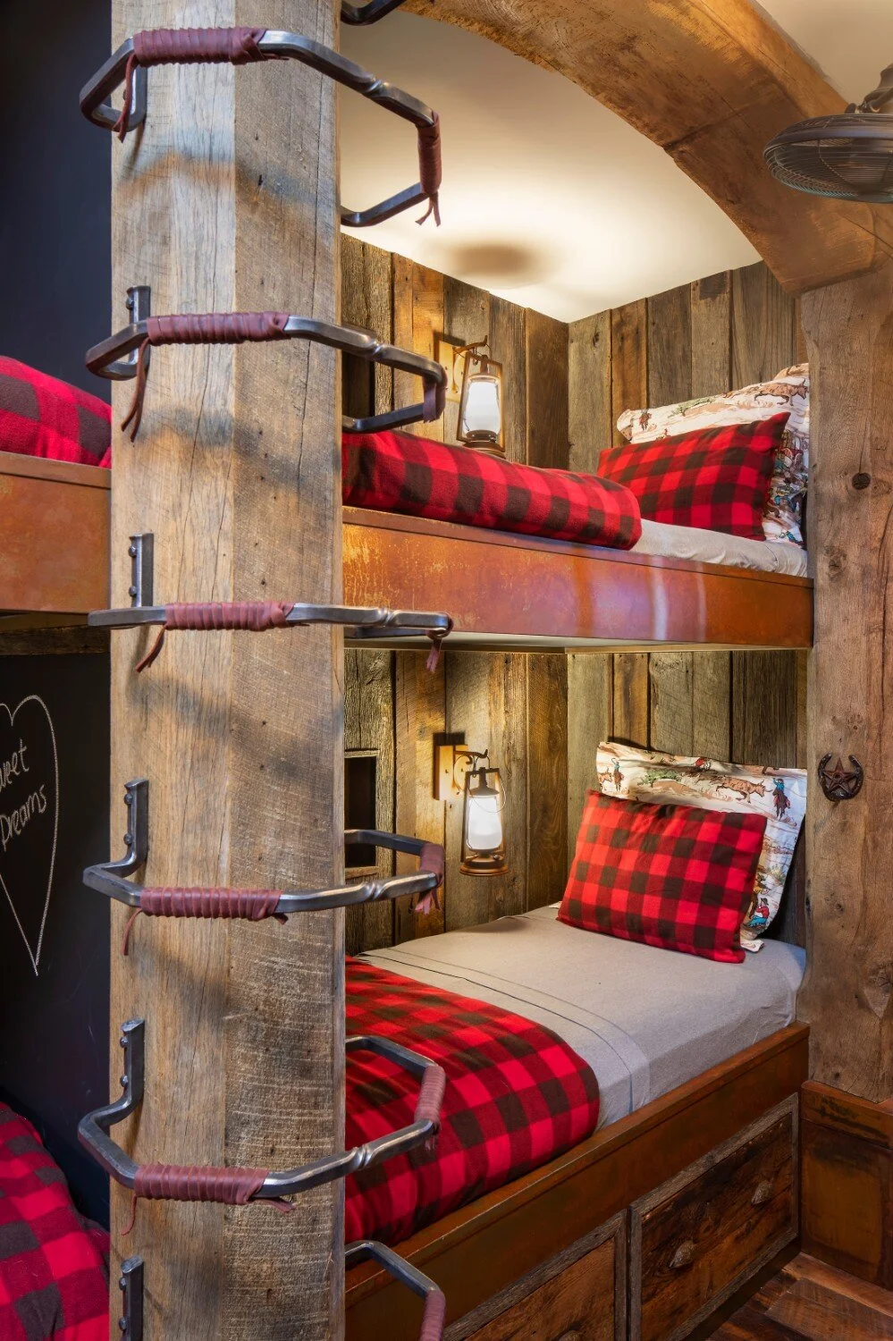 Glosser-7-mountain-home-design-interiors-crested-butte.jpg