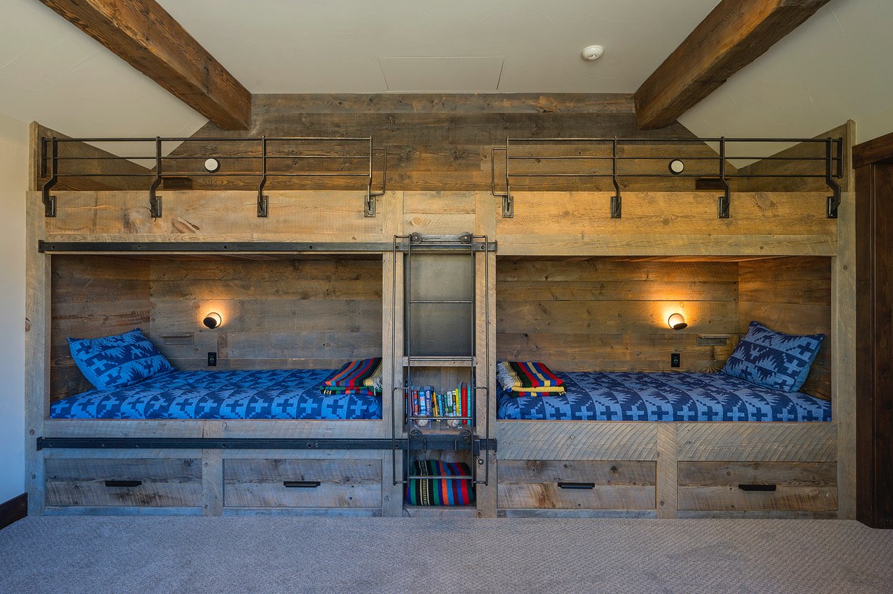 east-river-ranches-interior-desing-mountain-modern-bunk-room-ansley-interiors.jpeg