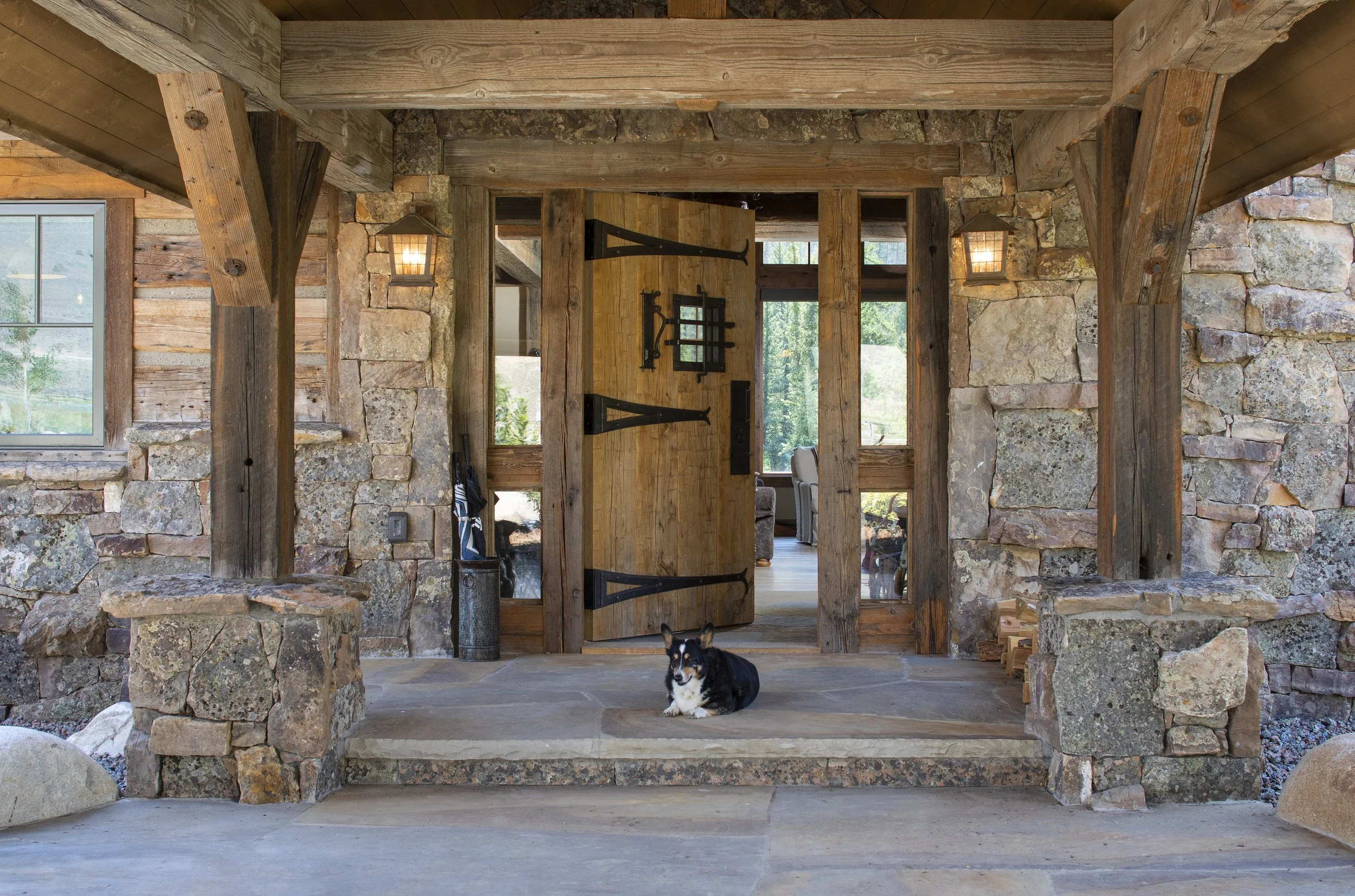 best-colorado-mountain-home-interior-design-firm-sara-potoker-crested-butte-texas-ansley-interiors.jpeg