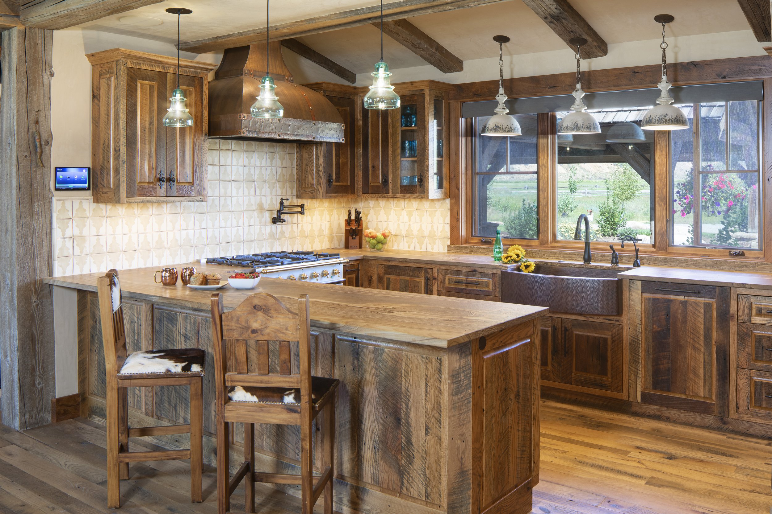 best-crested-butte-interior-desing-firm-ansley-sara-potoker-mountain-home-interiors-featured-in.jpeg