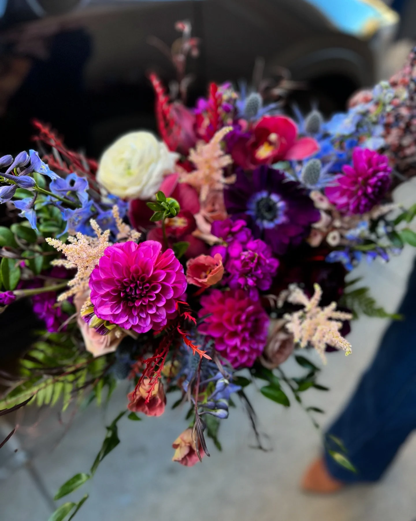 Thank you to @swf_floral and @lauren_swf_floral for always coming through for us!! We just finished our last wedding of the year and we couldn&rsquo;t do it without them. The specialty florals and colors they supply us with are top tier and always ev
