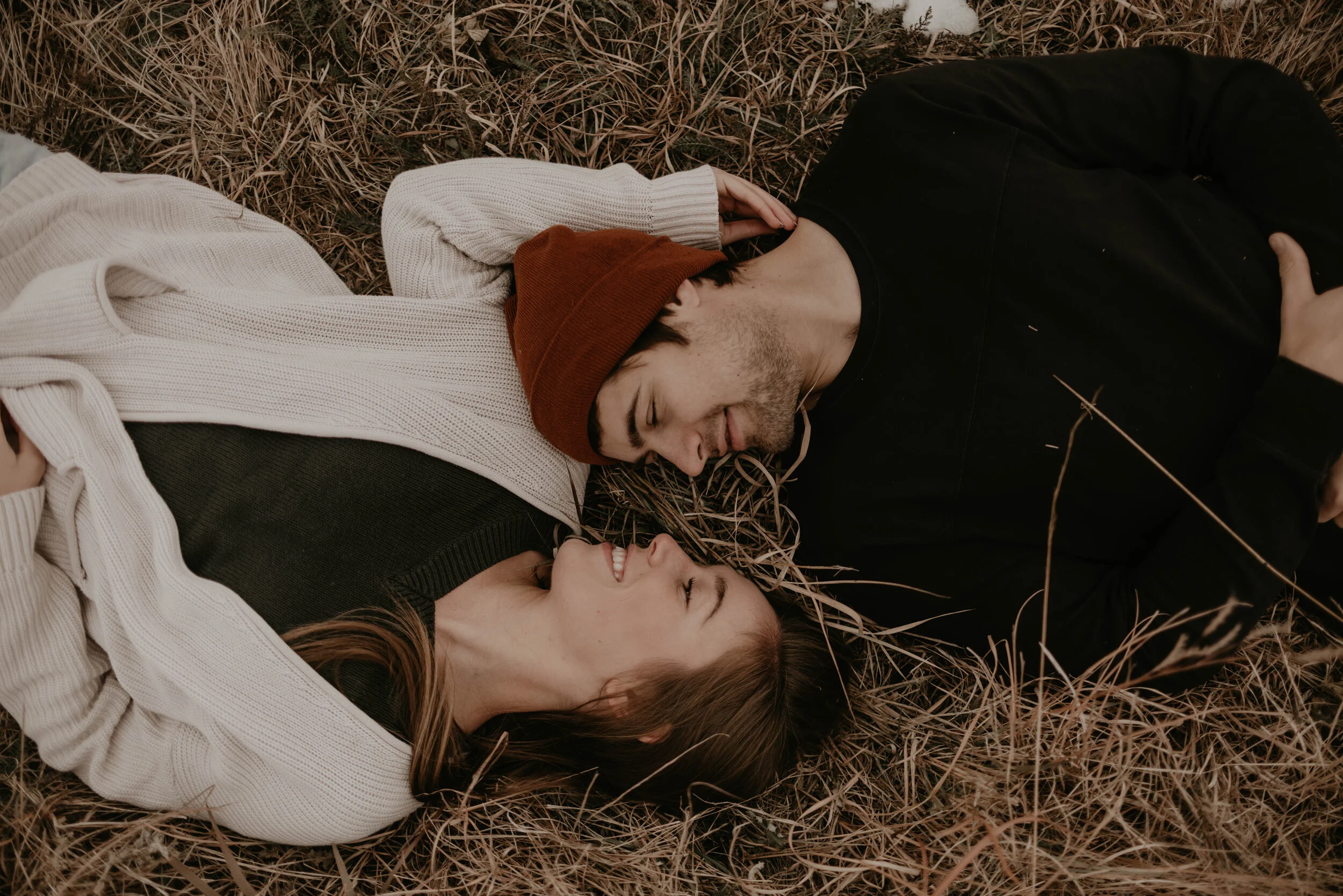 Minnesota Winter Couples Session in Mankato, Minnesota 