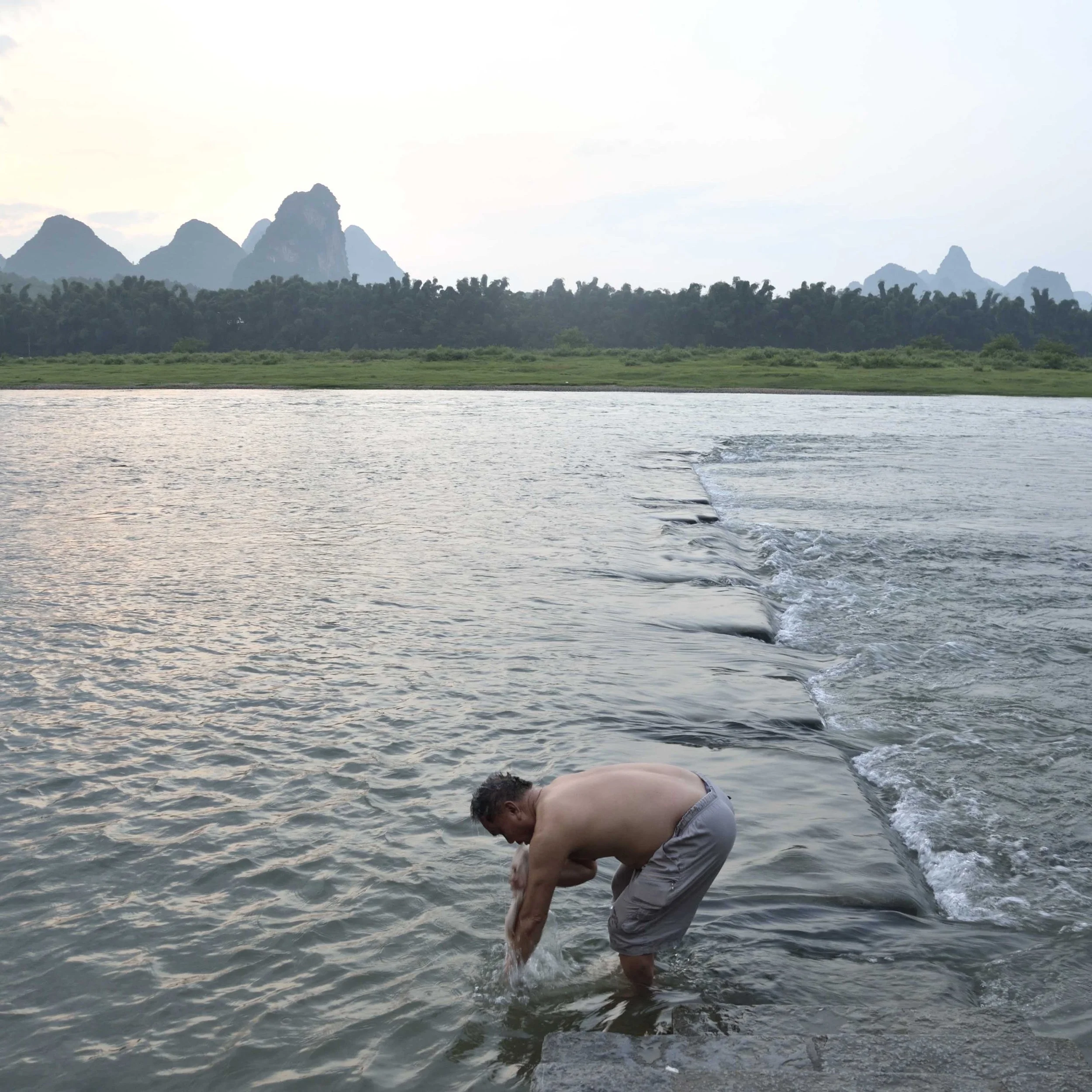 china049.JPG