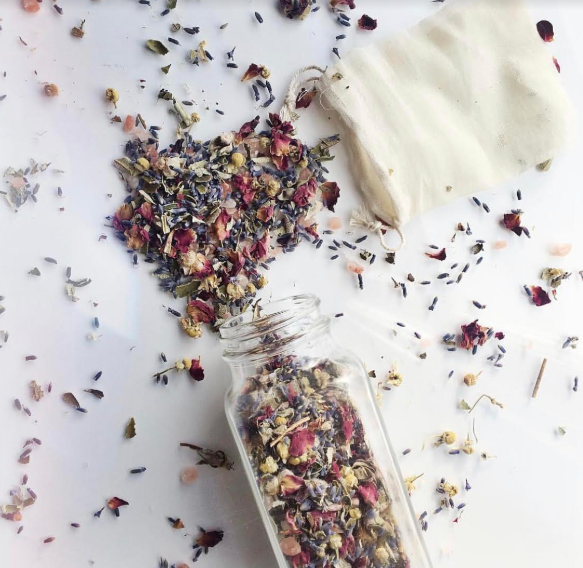 Blooming Moon Young Moon Bath Brew
