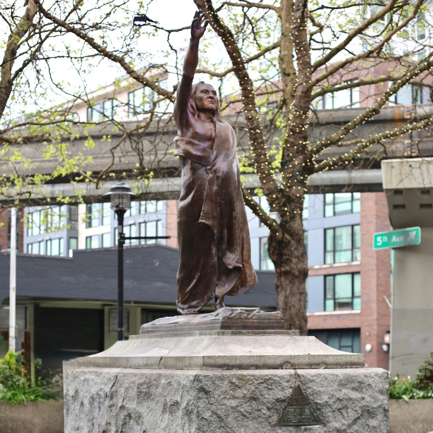 Right outside The 5 Point sits one of Seattle&rsquo;s oldest pieces of public art - the Chief Seattle statue at Tilikum Place. Installed in 1912, the statue was built to honor Chief Seattle, the leader the city was named after, and to symbolize frien