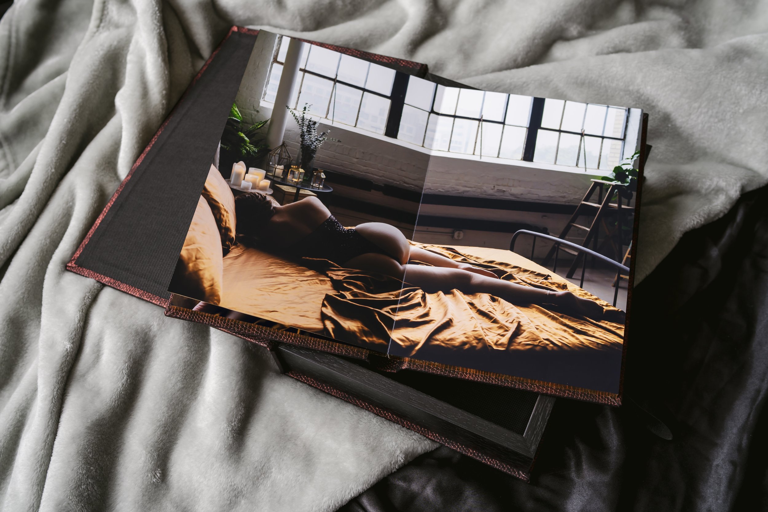 Boudoir Photo Albums & Book for Photographers