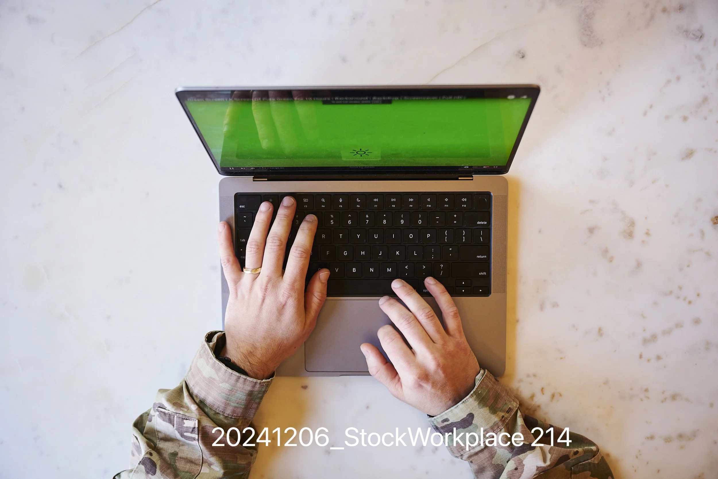 20241206_StockWorkplace 214.jpg