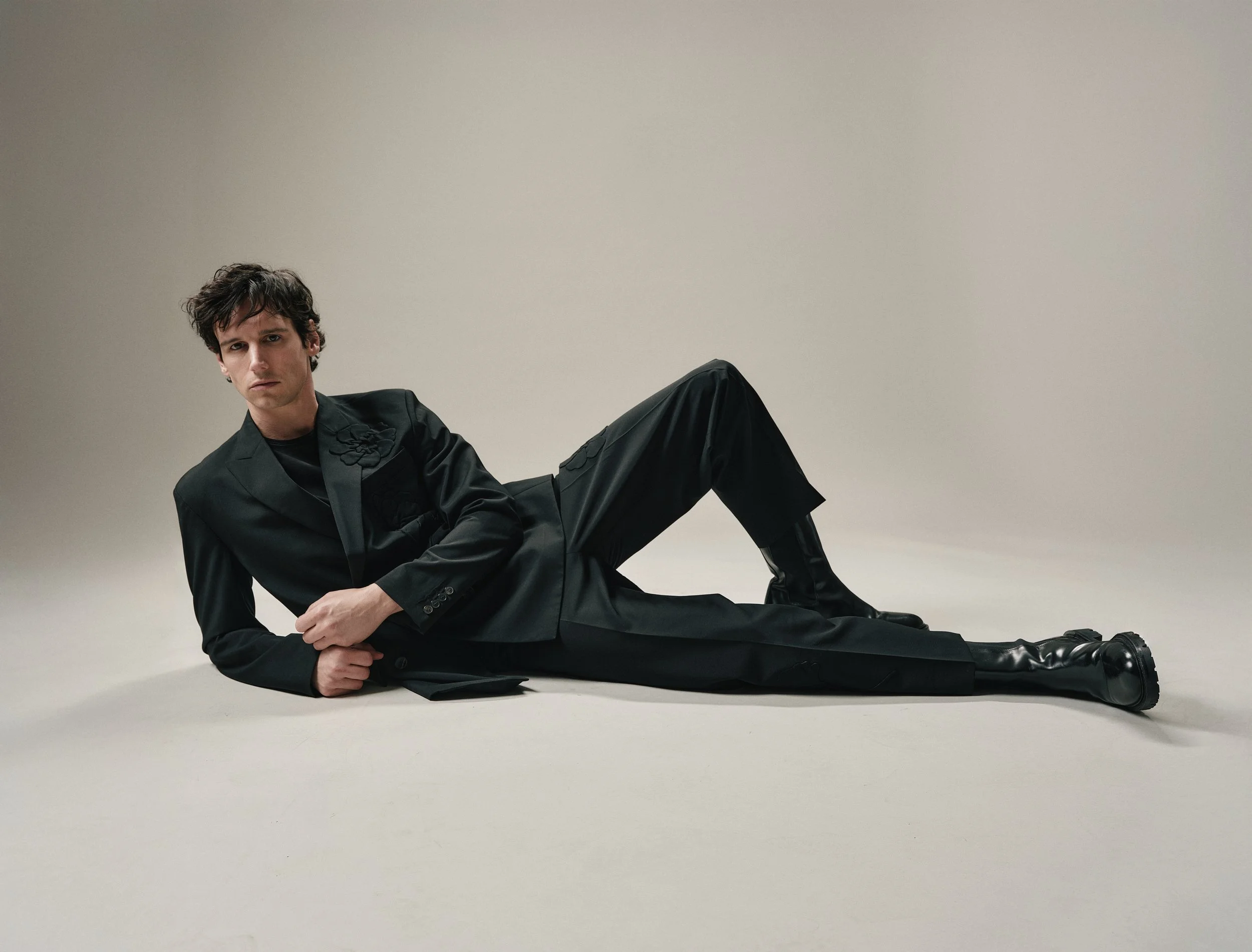 Cory Michael Smith_Emilio Madrid_1010.jpg