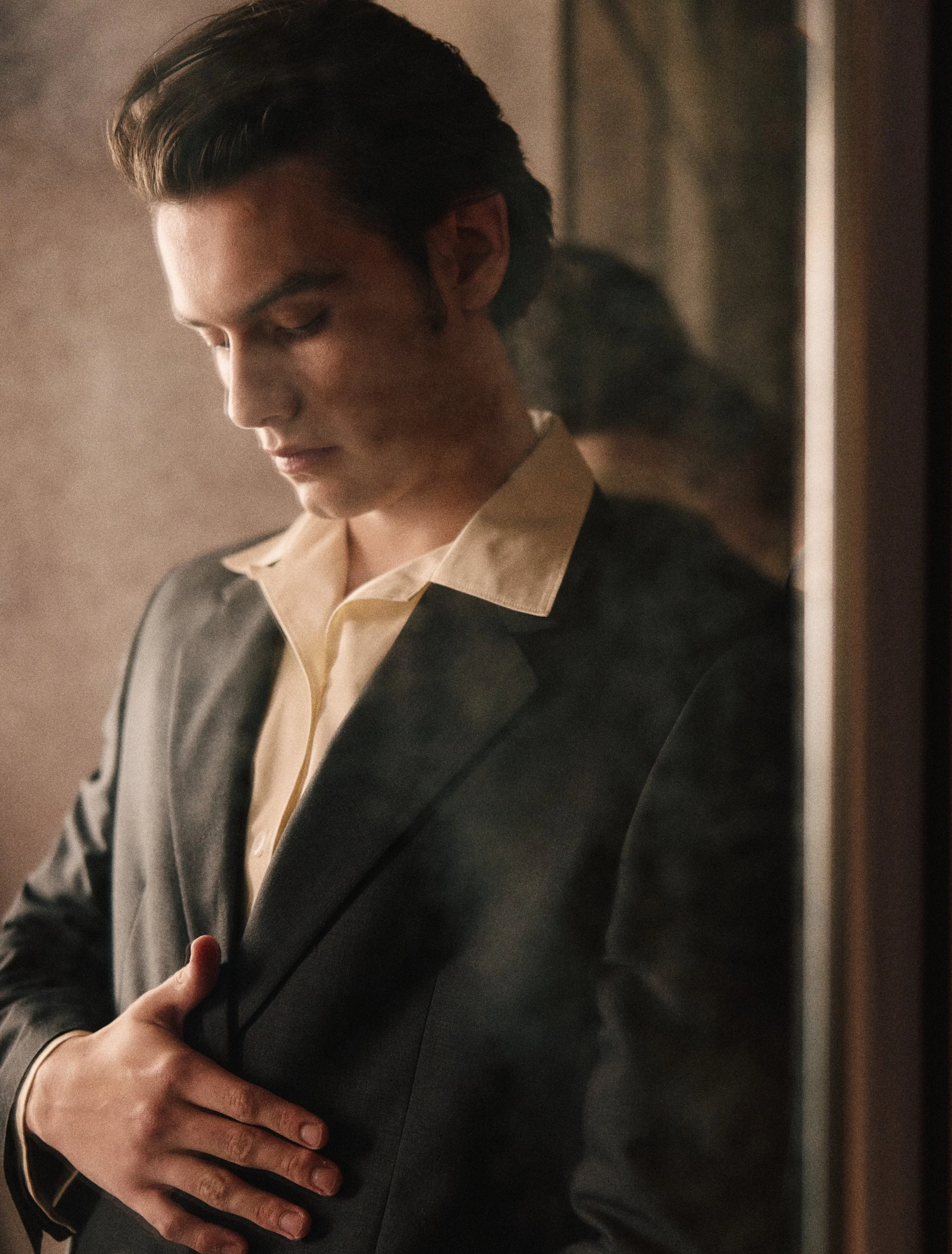 Louis Partridge Venice Esquire_Emilio Madrid_2618.jpg