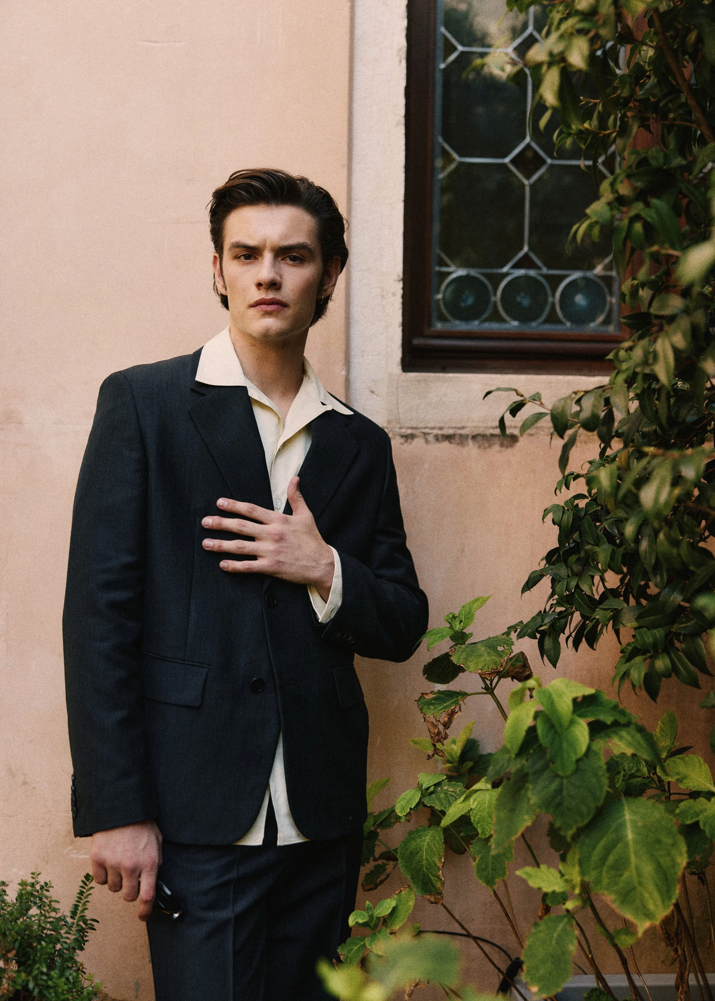 Louis Partridge Venice Esquire_Emilio Madrid_2889.jpg