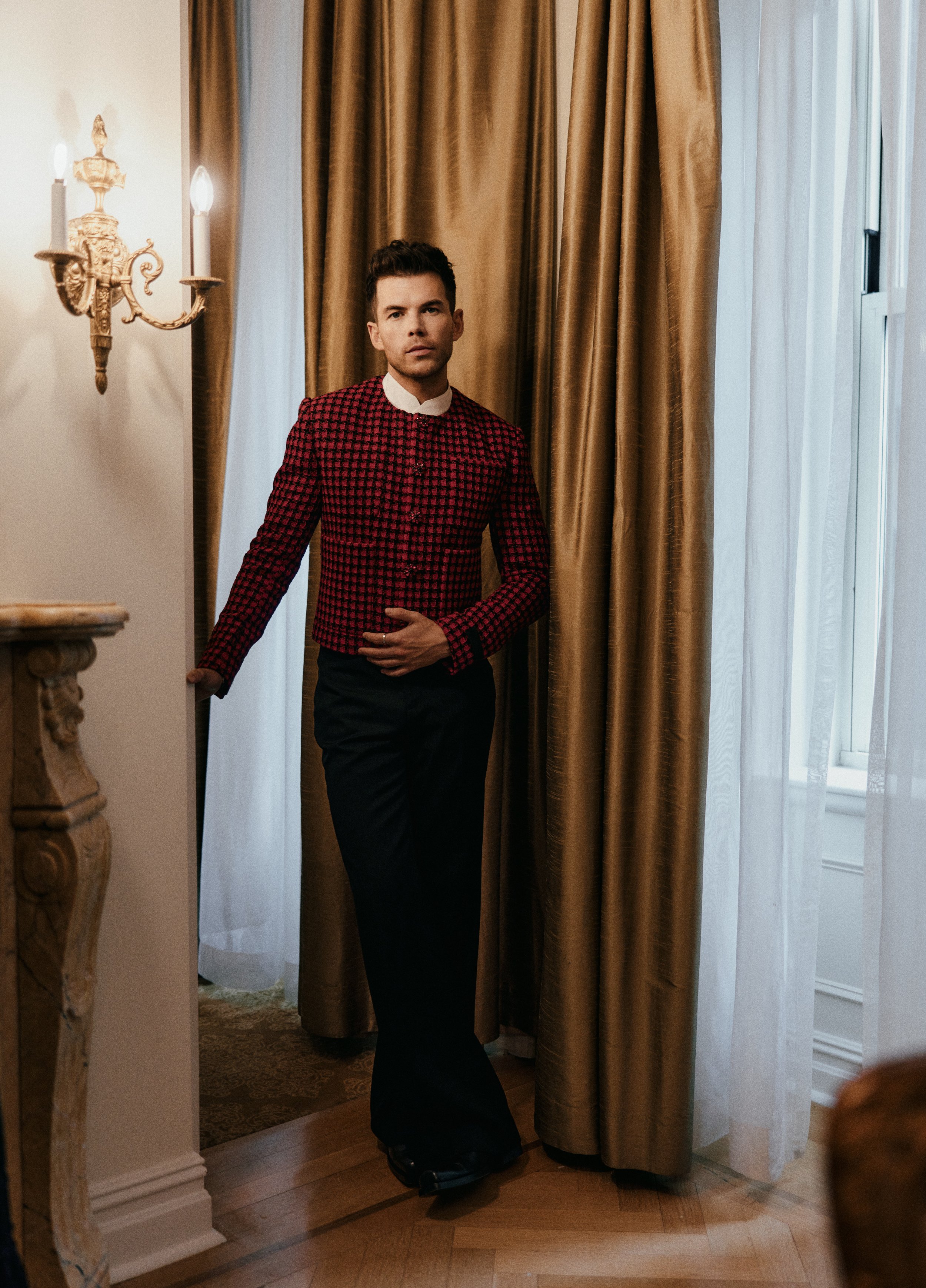 Luke Newton_Emilio Madrid_5784.jpg