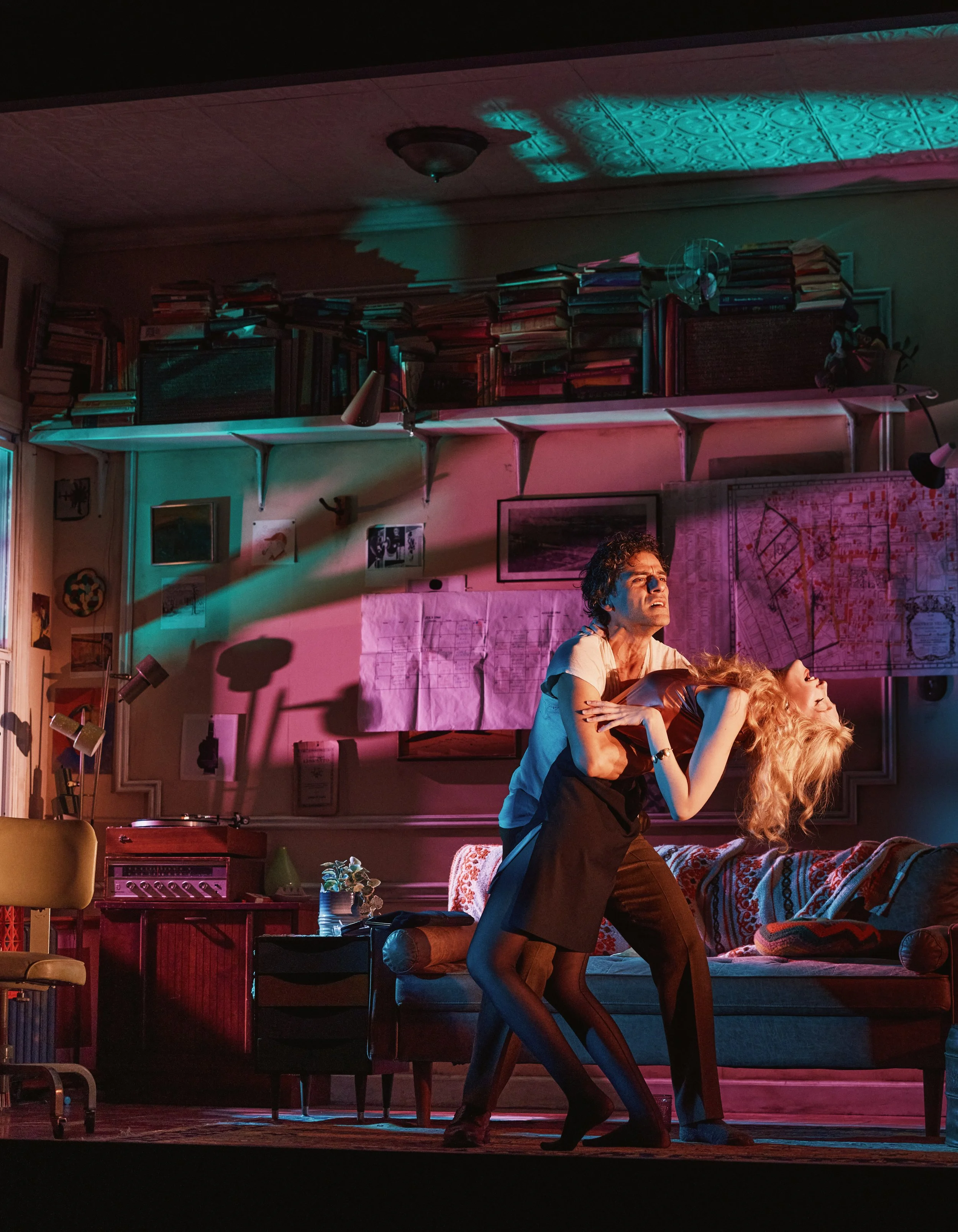 Sign_Emilio Madrid_1728.jpg