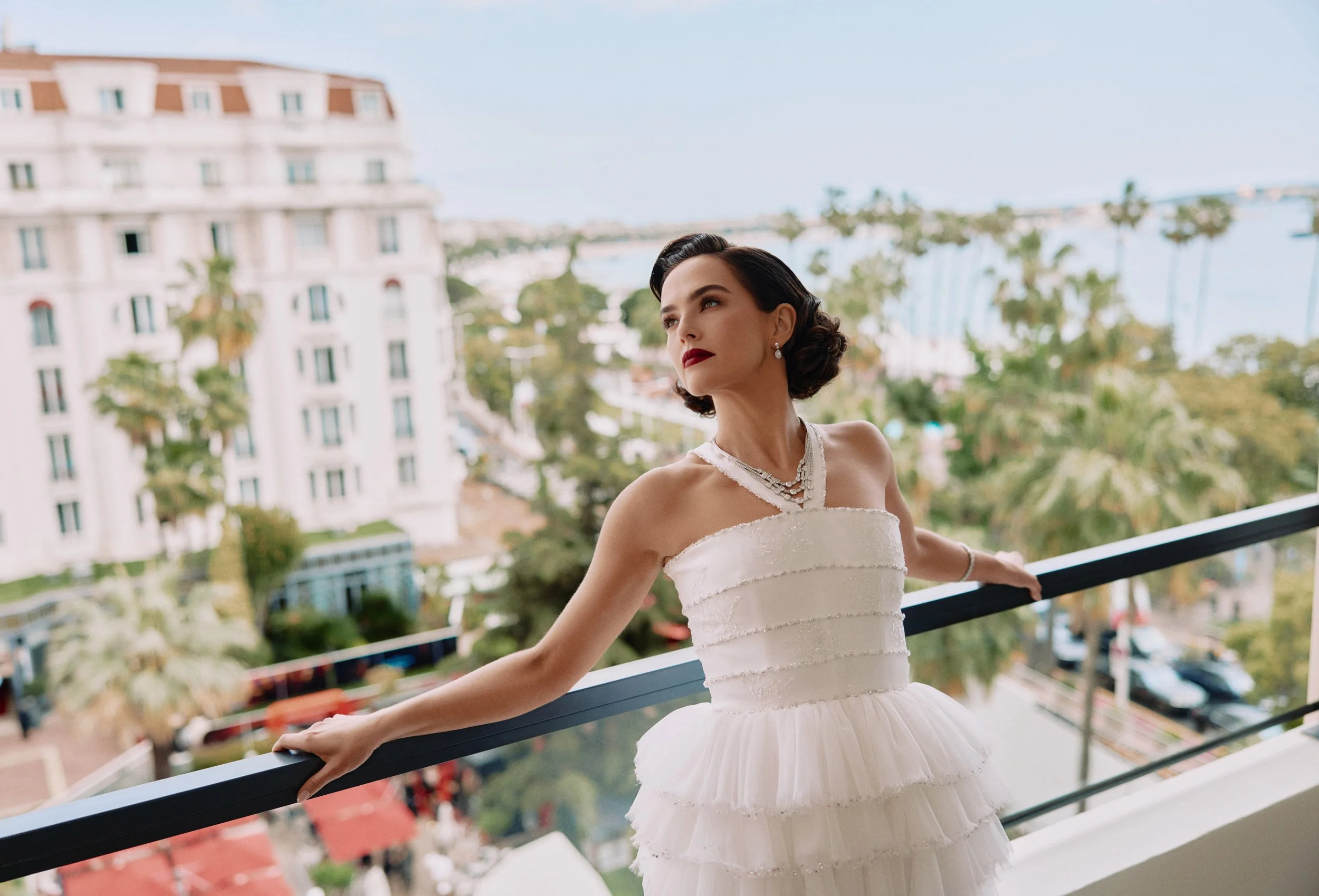 Zoey Deutch - Cannes 2025