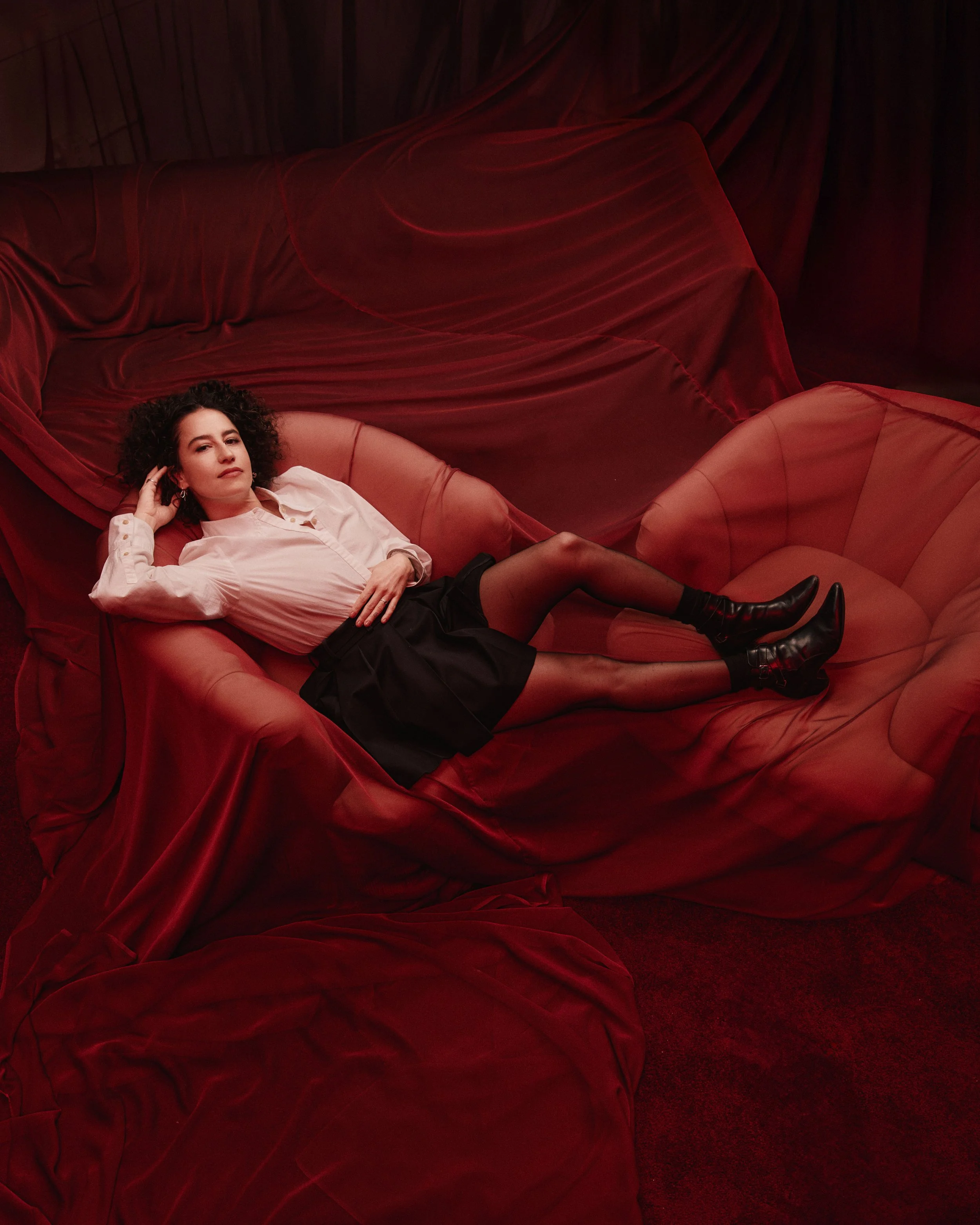 Ilana Glazer - Dujour Magazine