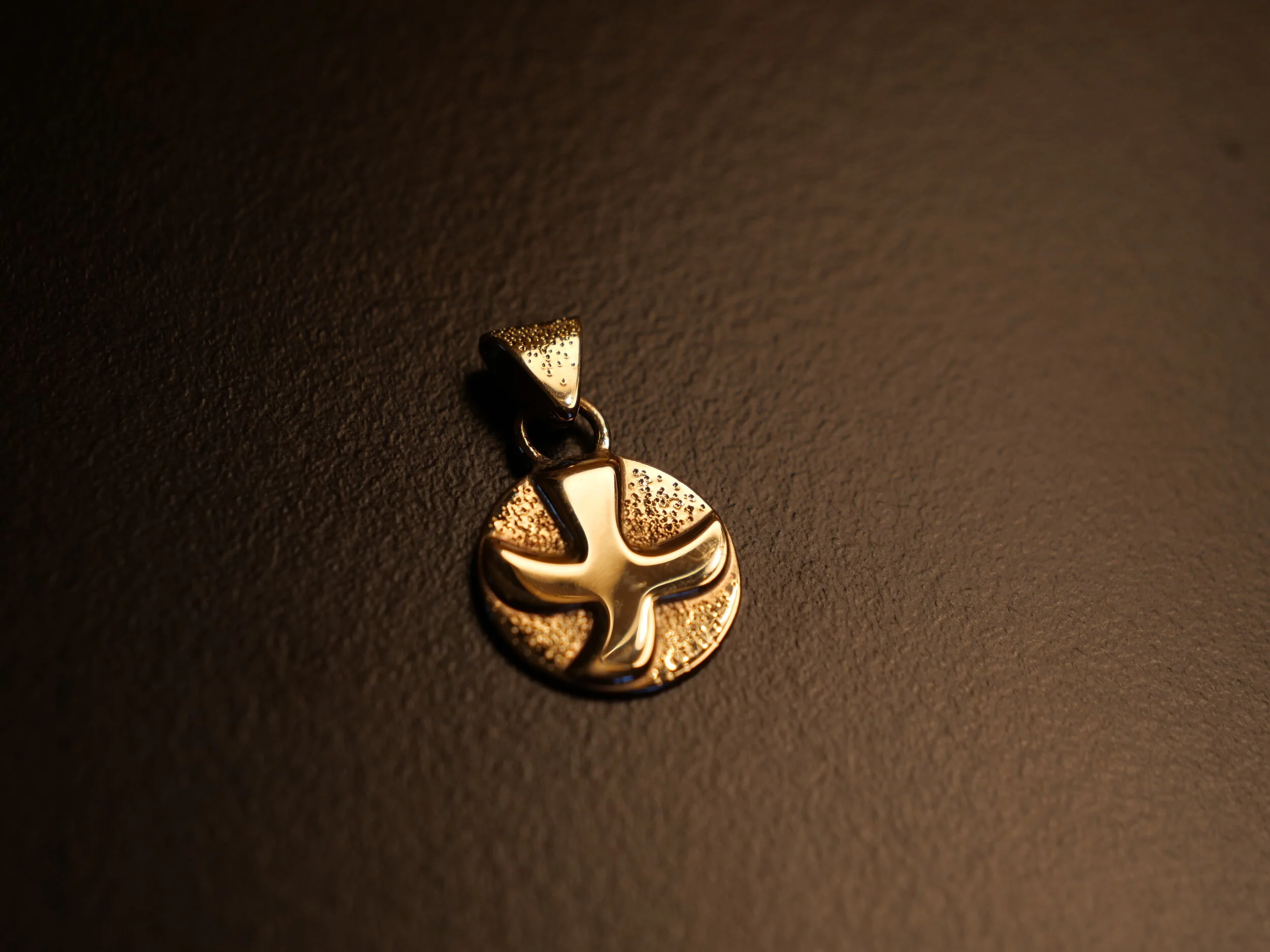 Medaille_claire_1.JPG