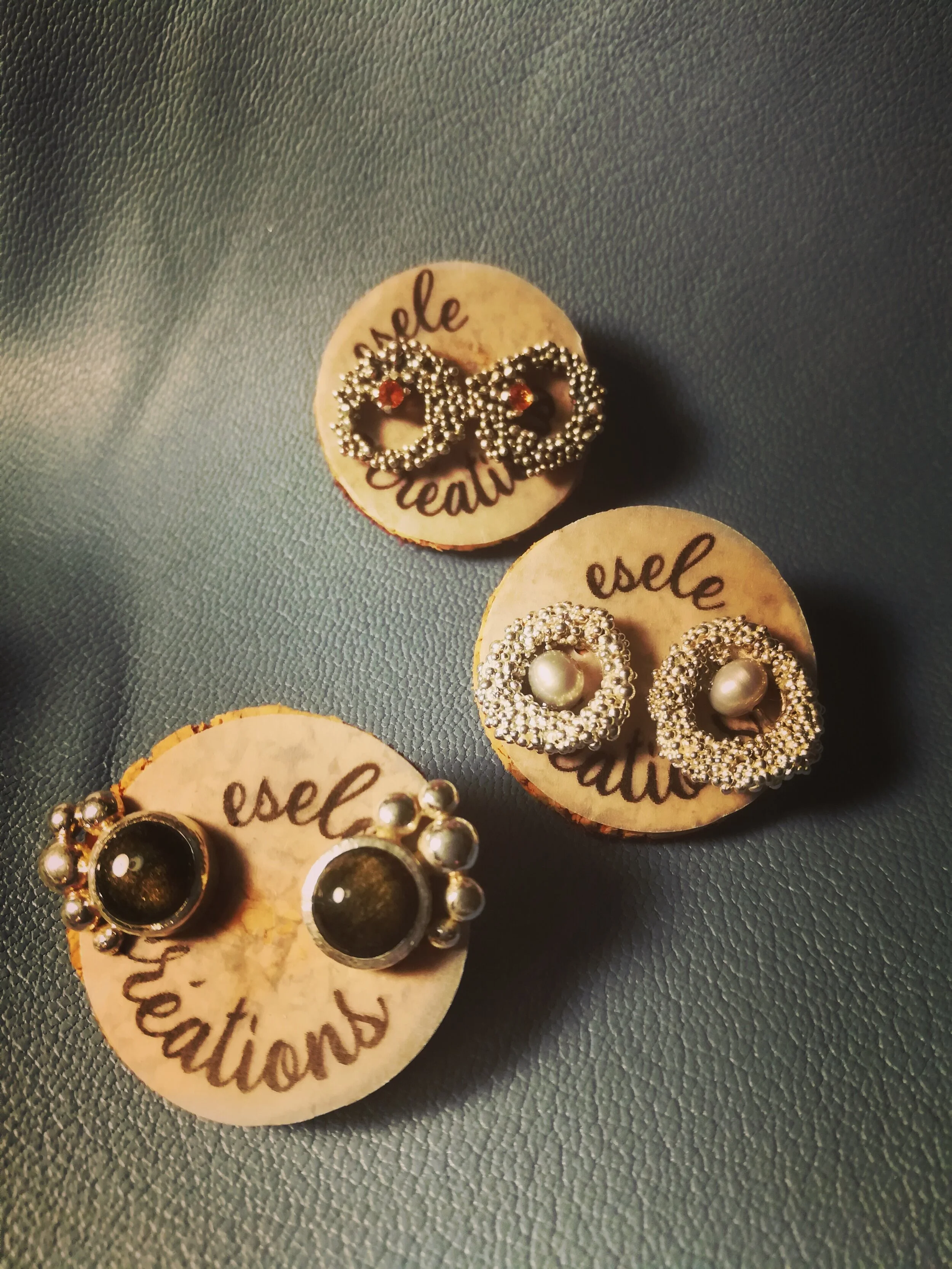 Granulation Earrings, made for Olivia. Silver 925, Orange Sapphire, Freshwater Pearl and Golden Obsidian. 2019.