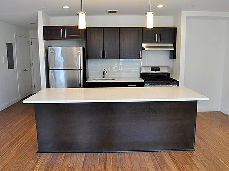 832 Dekalb Avenue
