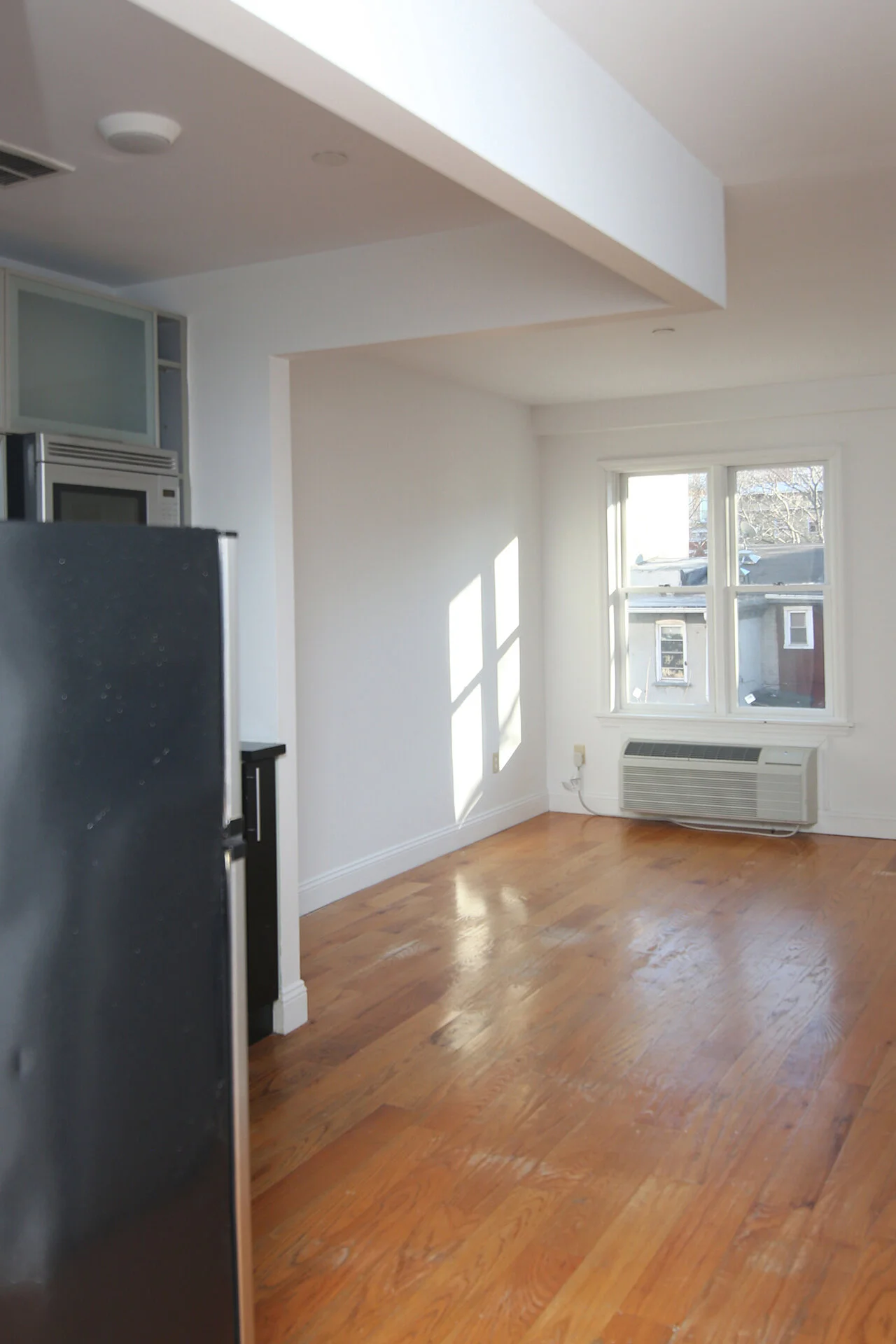 424 LAFAYETTE