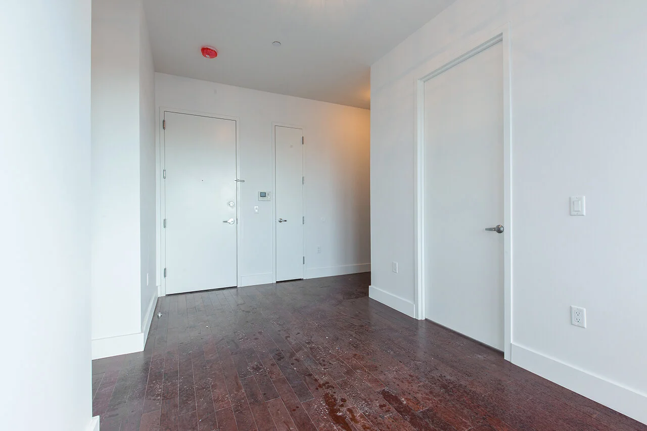 991_Willoughby_6D_Image_004.jpg