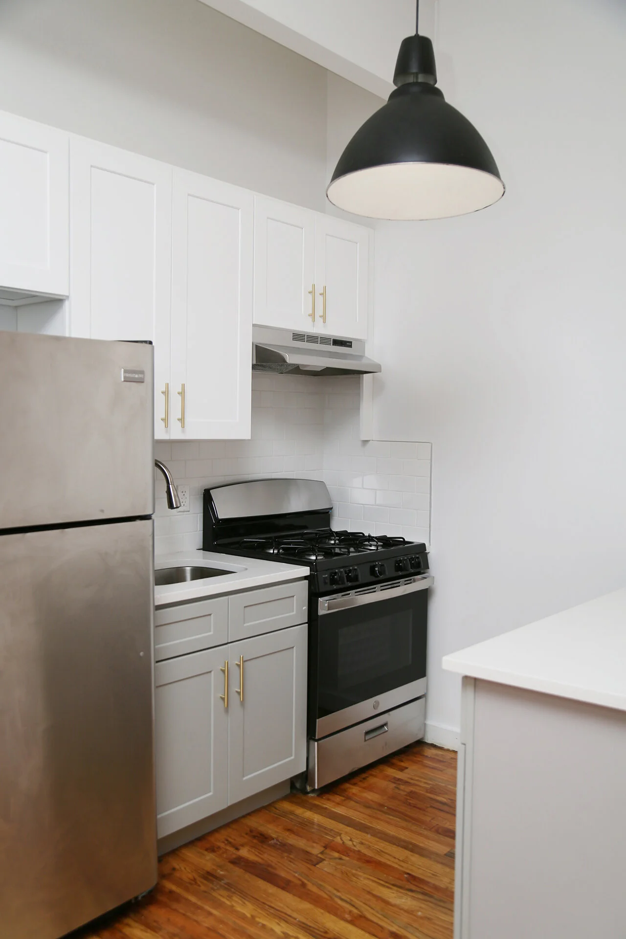 16 Manhattan Avenue 1H