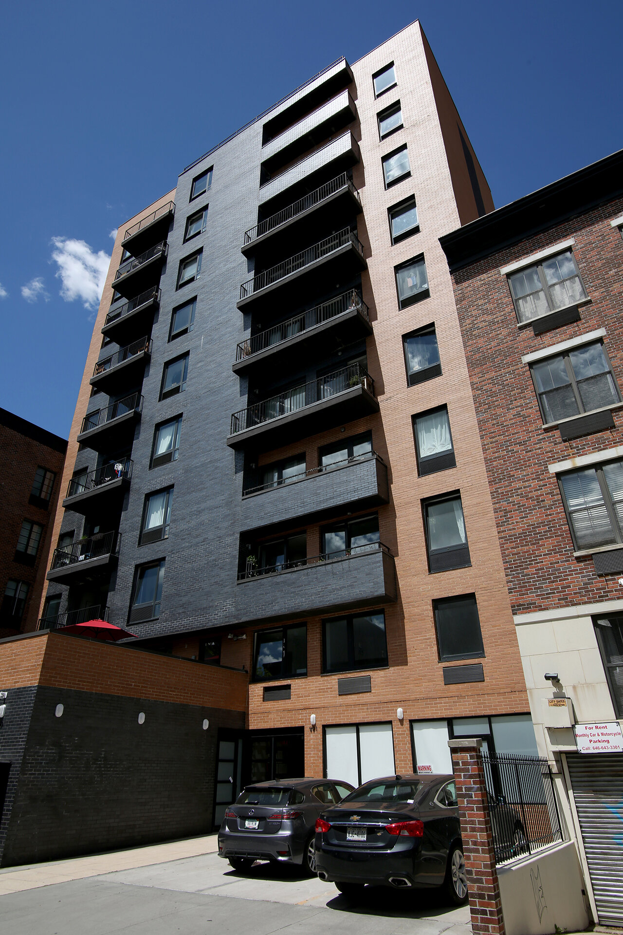 available-spaces-rental-app-FI.JPG