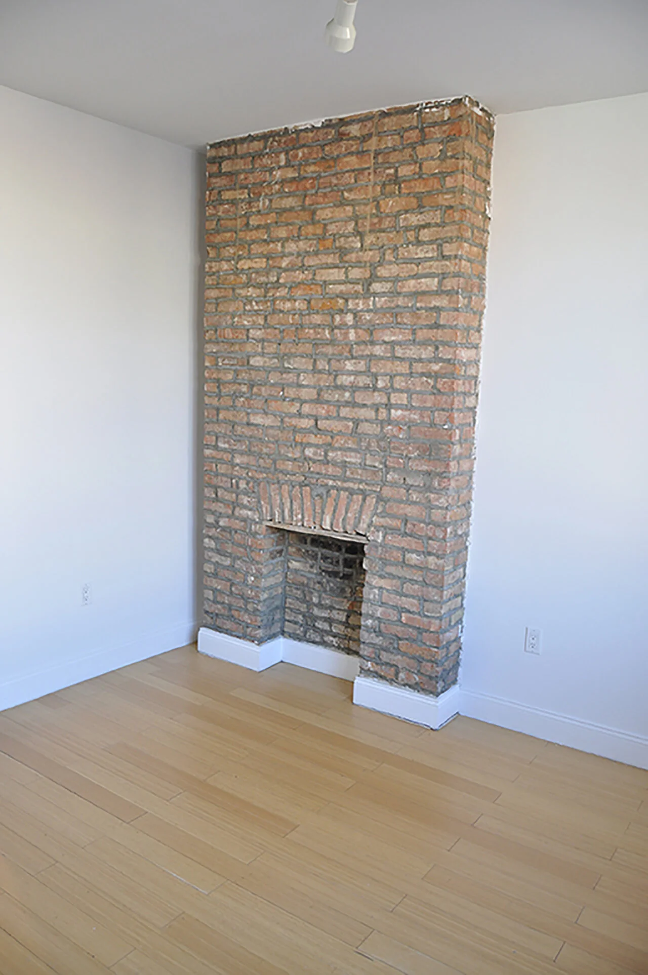 1362 Dekalb Avenue