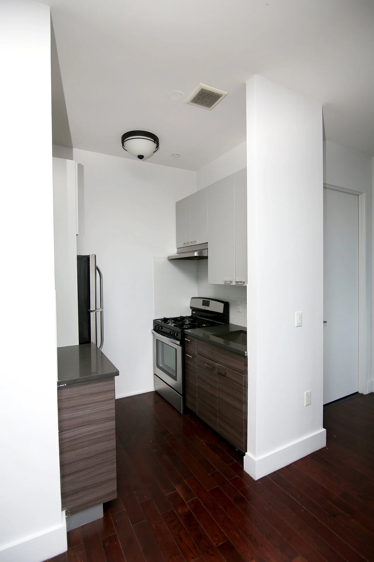Available apartment 991 Willoughby Avenue | Bushwick